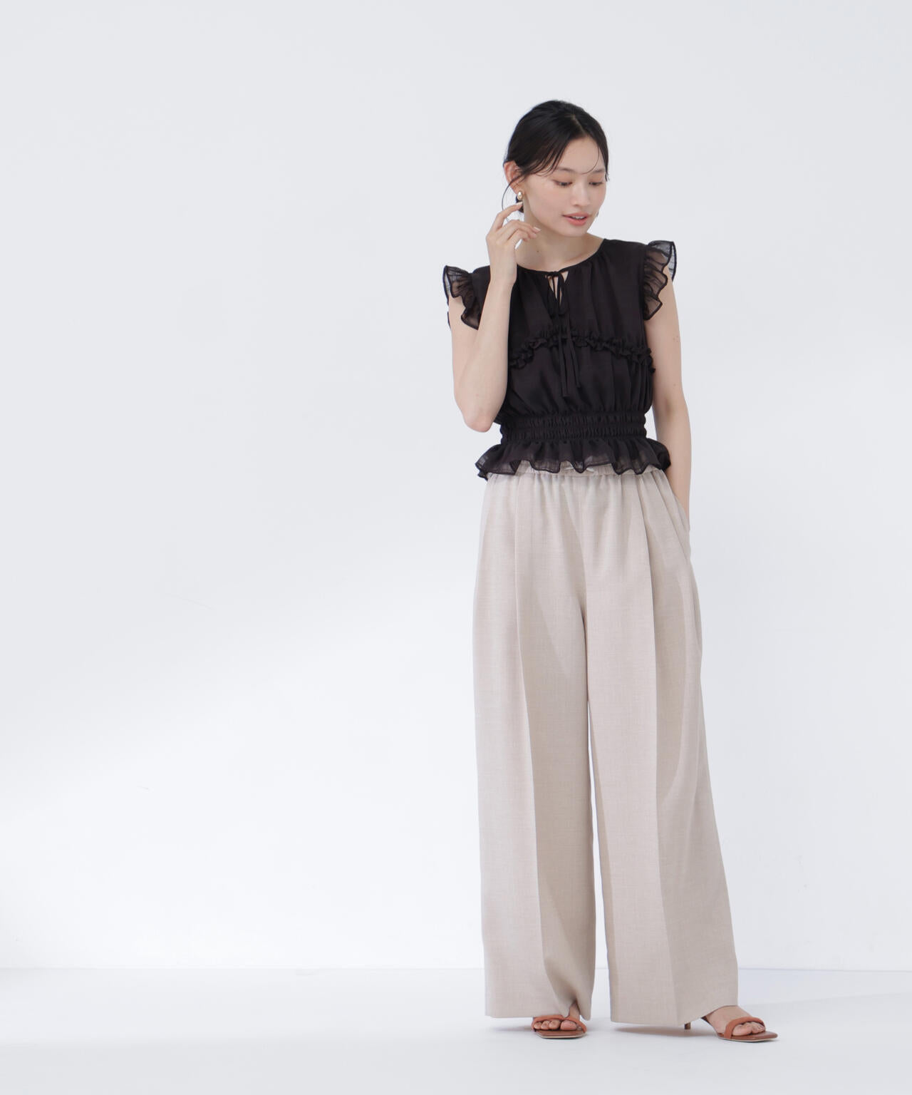 165cm 着用サイズ:FR