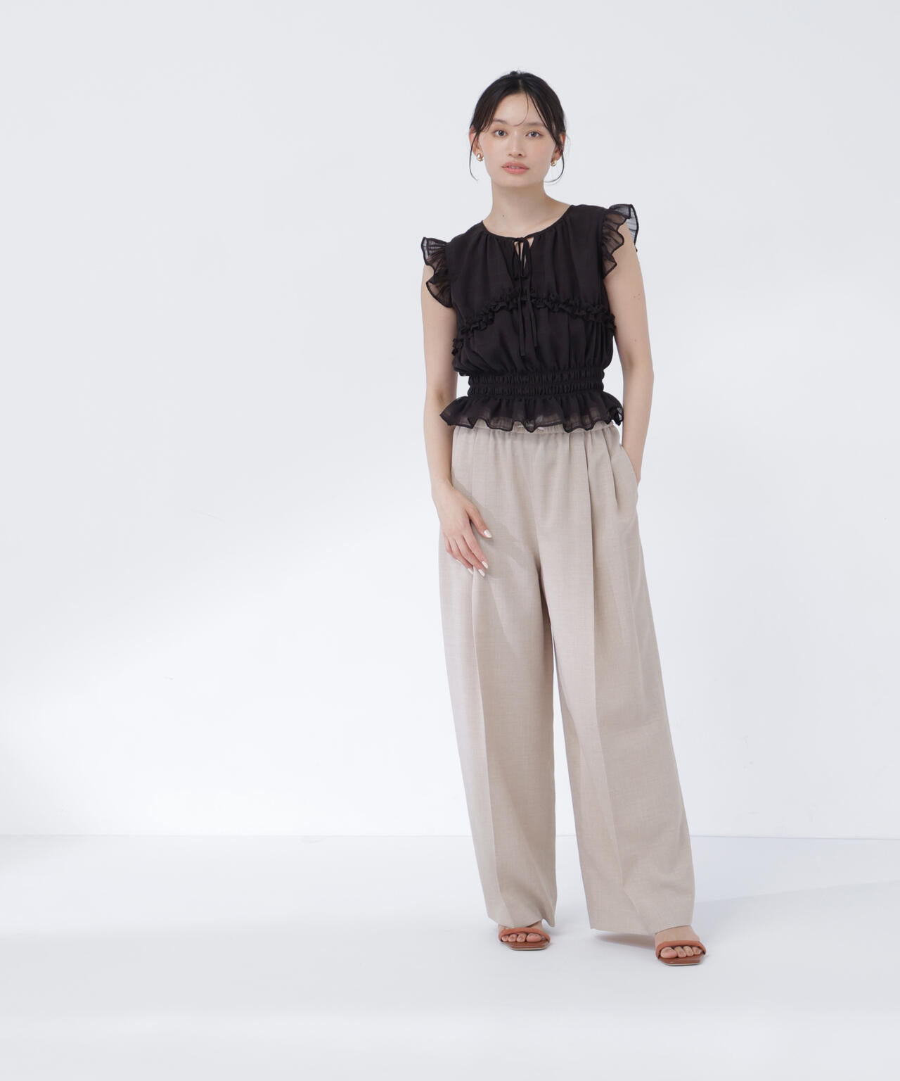 165cm 着用サイズ:FR