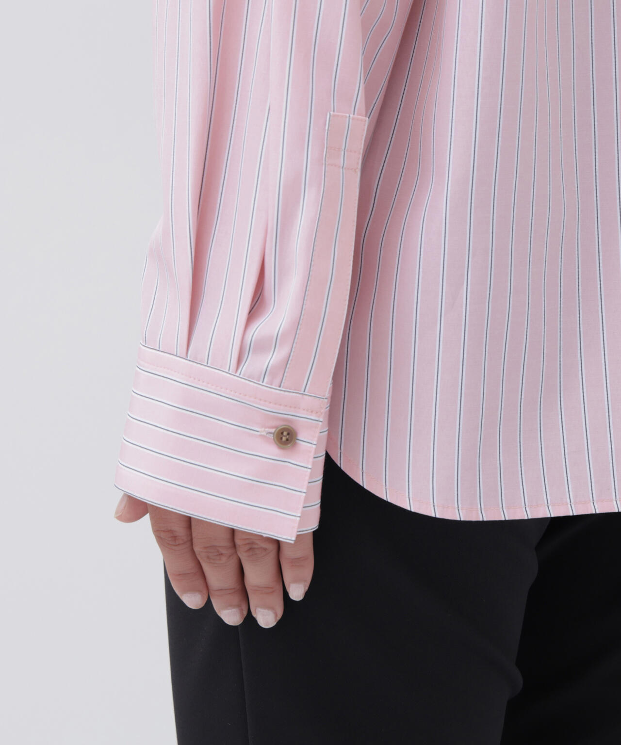 168cm 着用サイズ:FR
