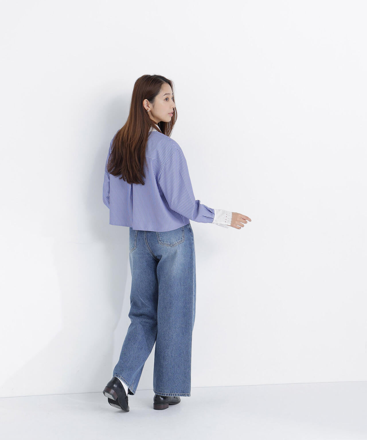 165.5cm 着用サイズ:FR