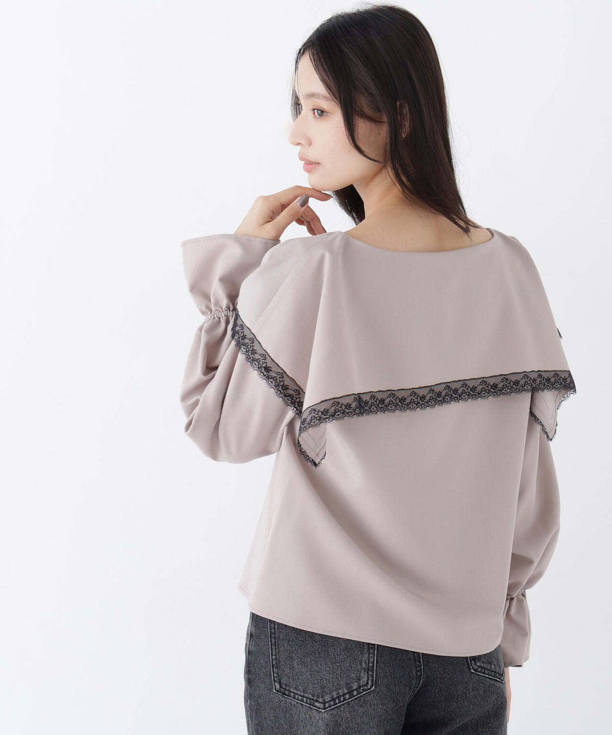 165cm 着用サイズ:FR