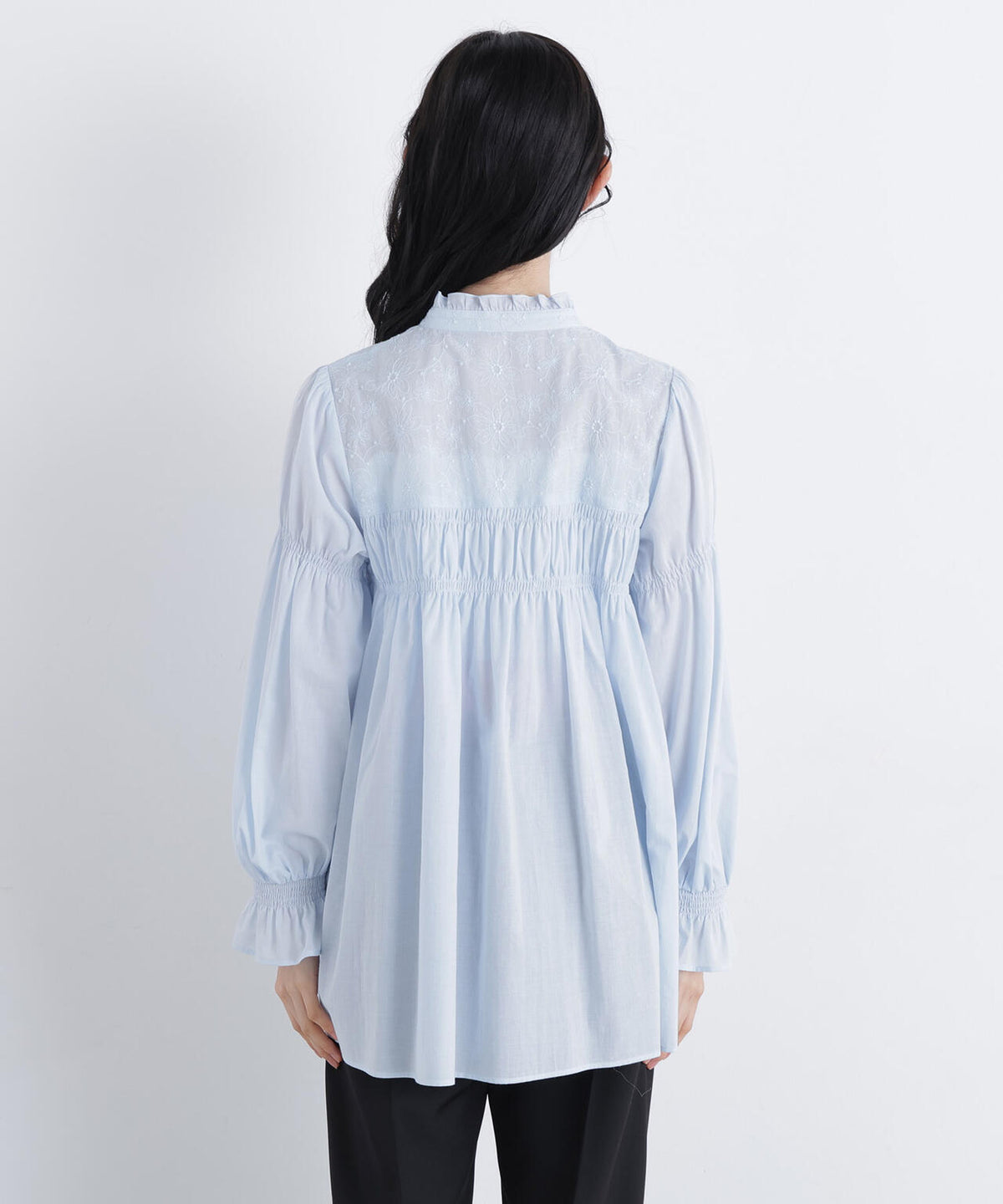163cm 着用サイズ:FR