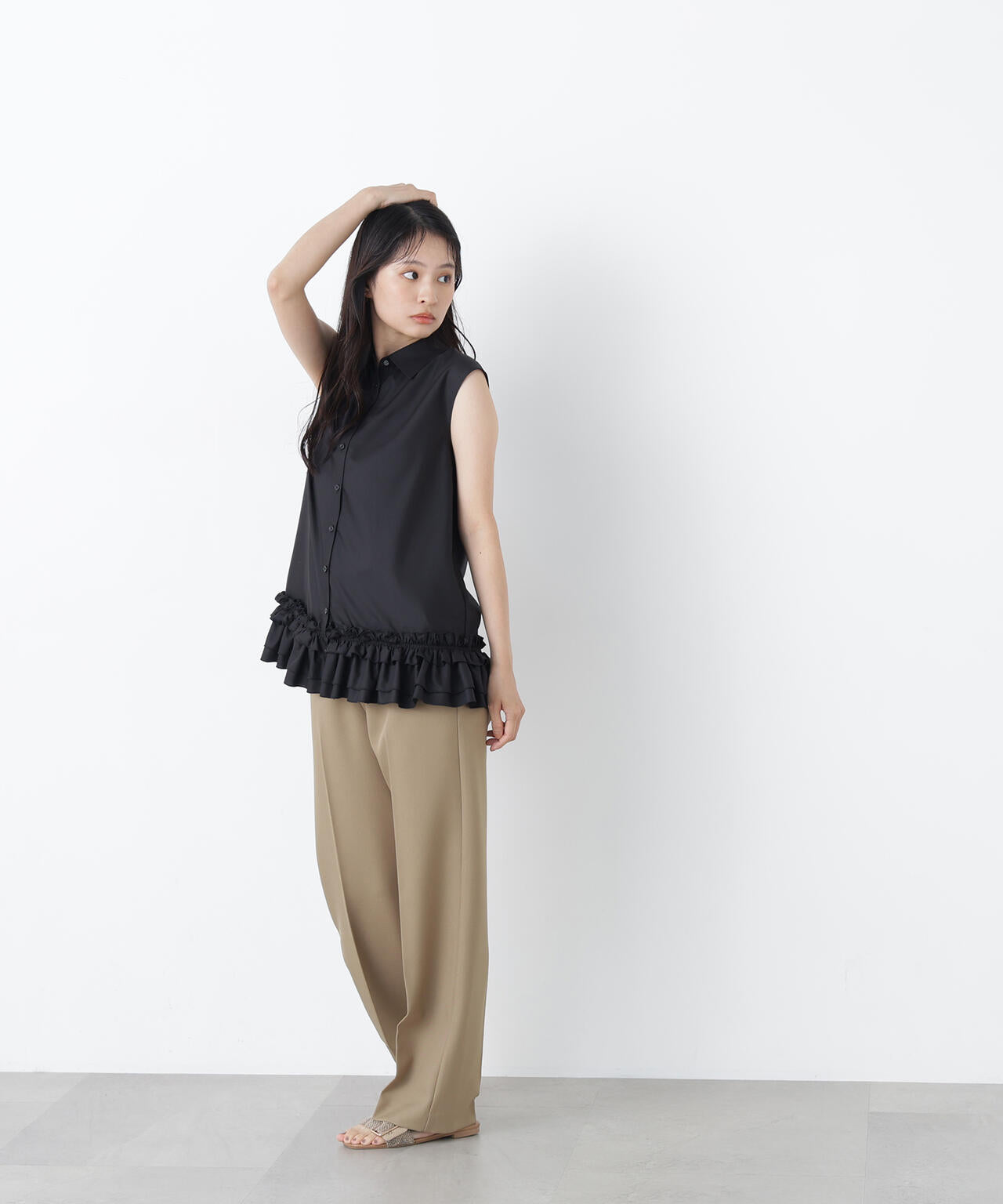 165cm 着用サイズ:FR