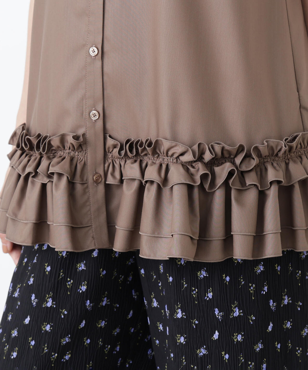165cm 着用サイズ:FR