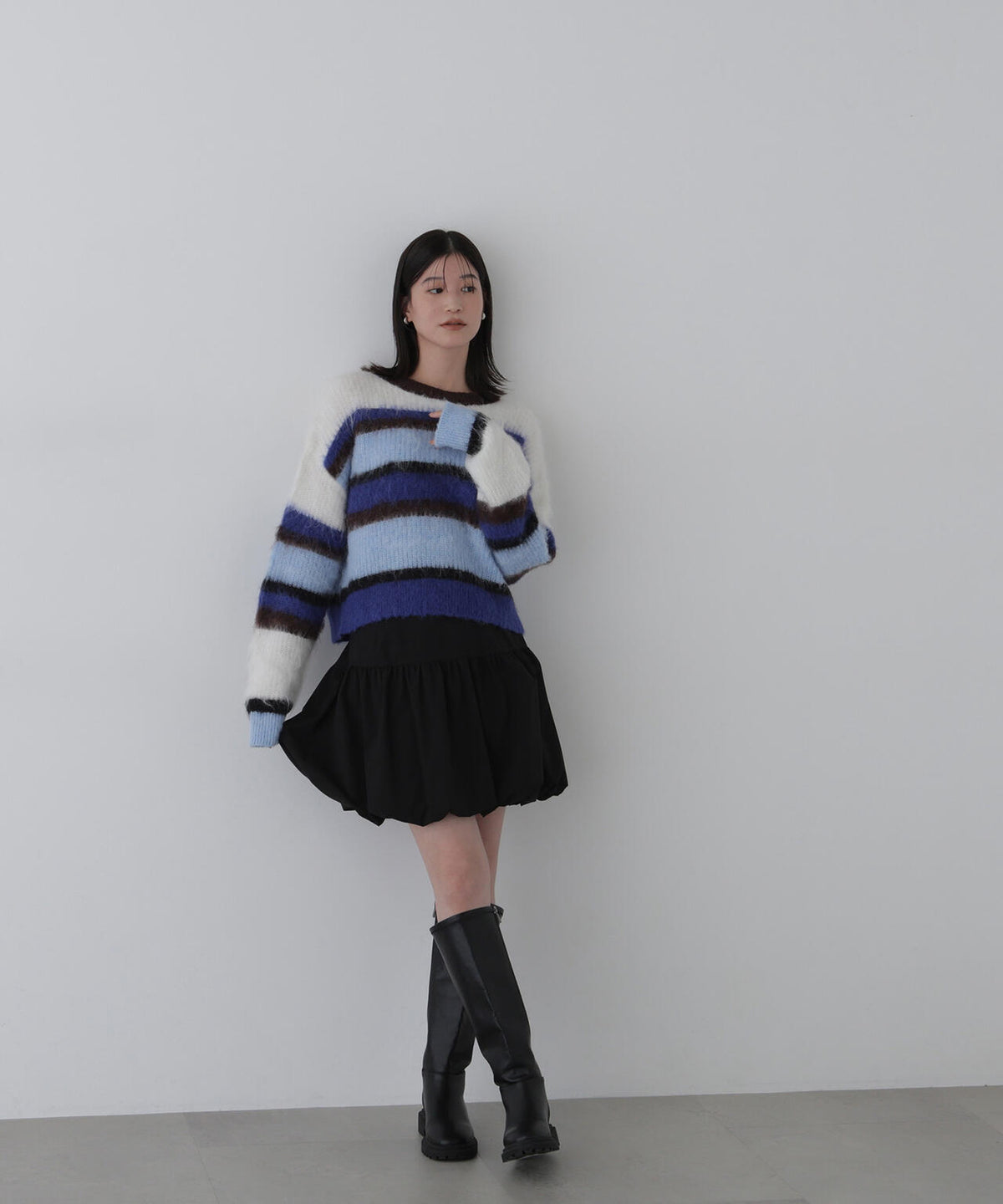 身長168cm B82 W59 H88 着用サイズ:M