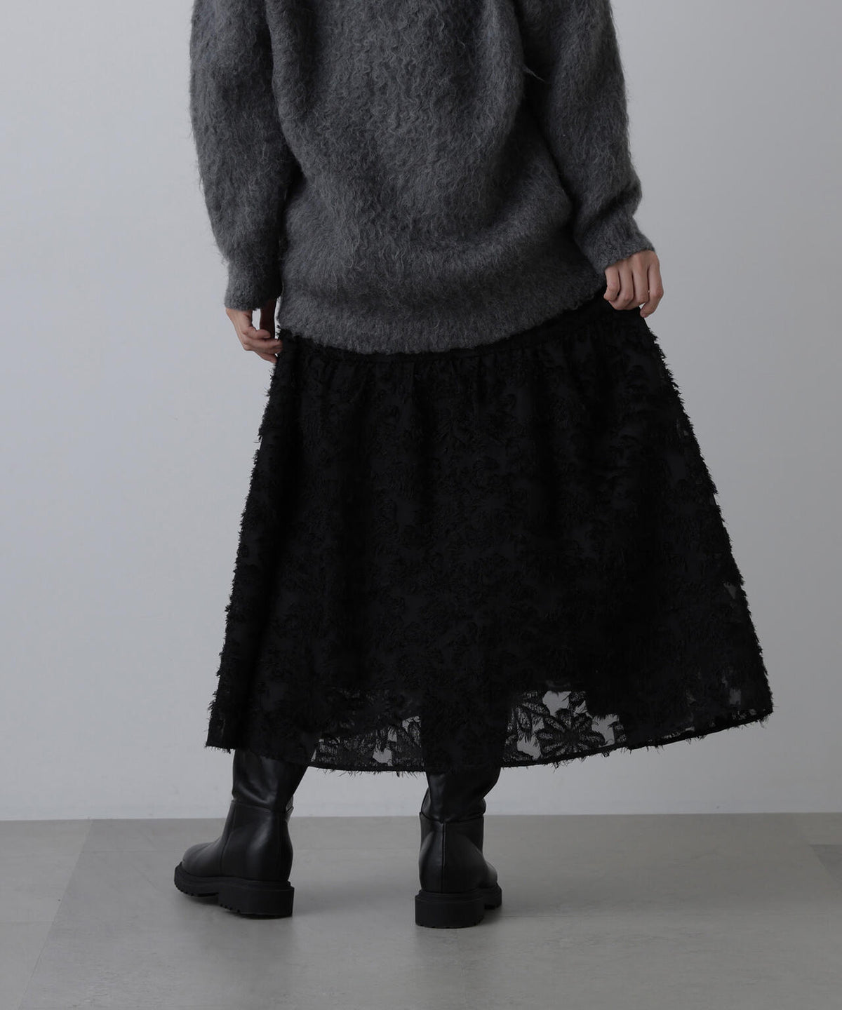 165cm 着用サイズ:FR