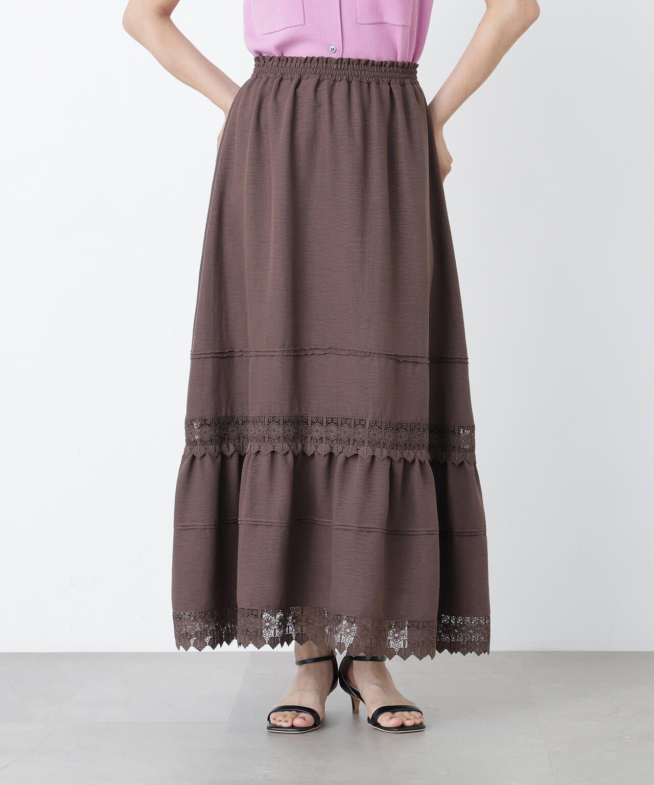 165cm 着用サイズ:FR