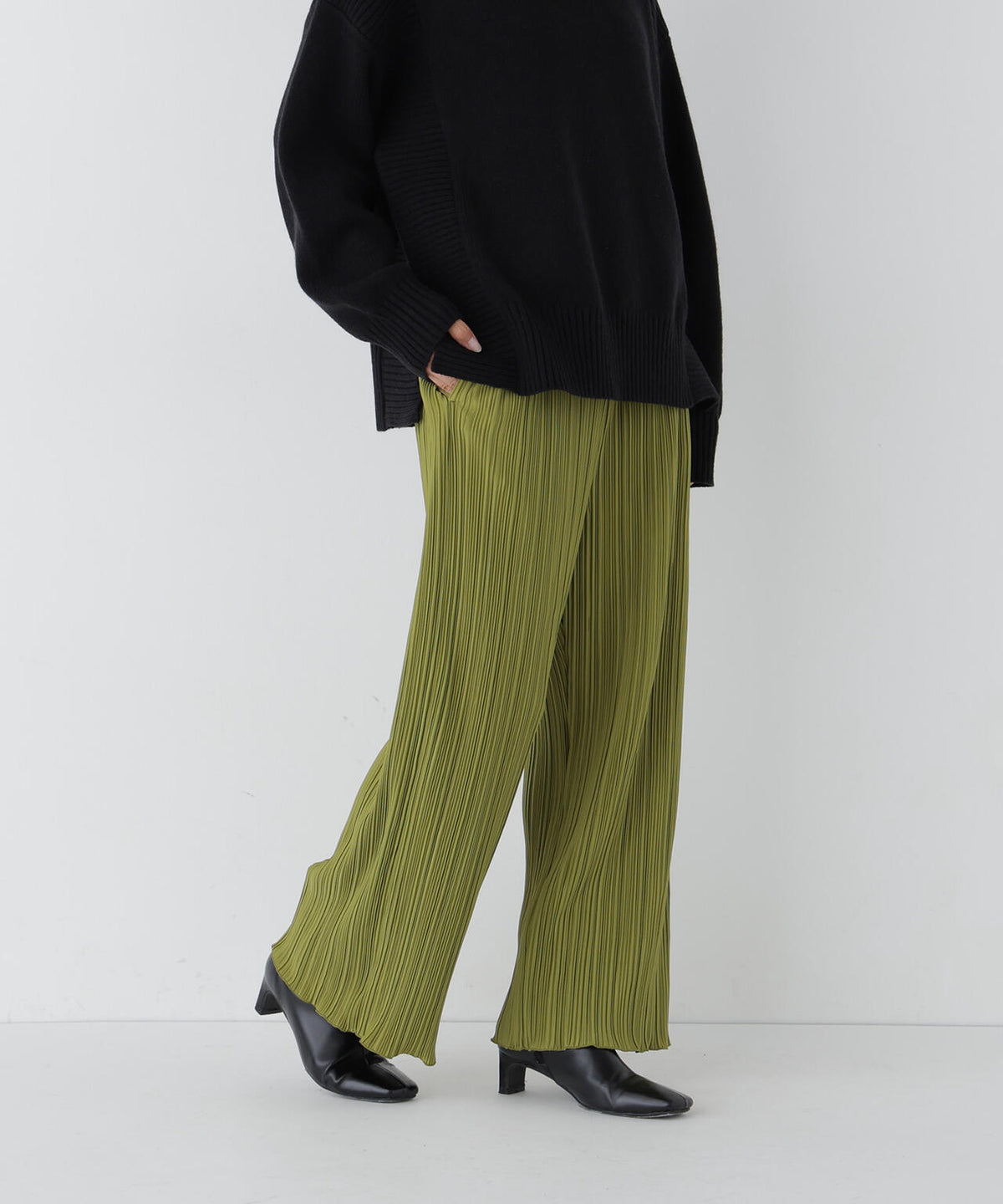 165cm 着用サイズ:FR