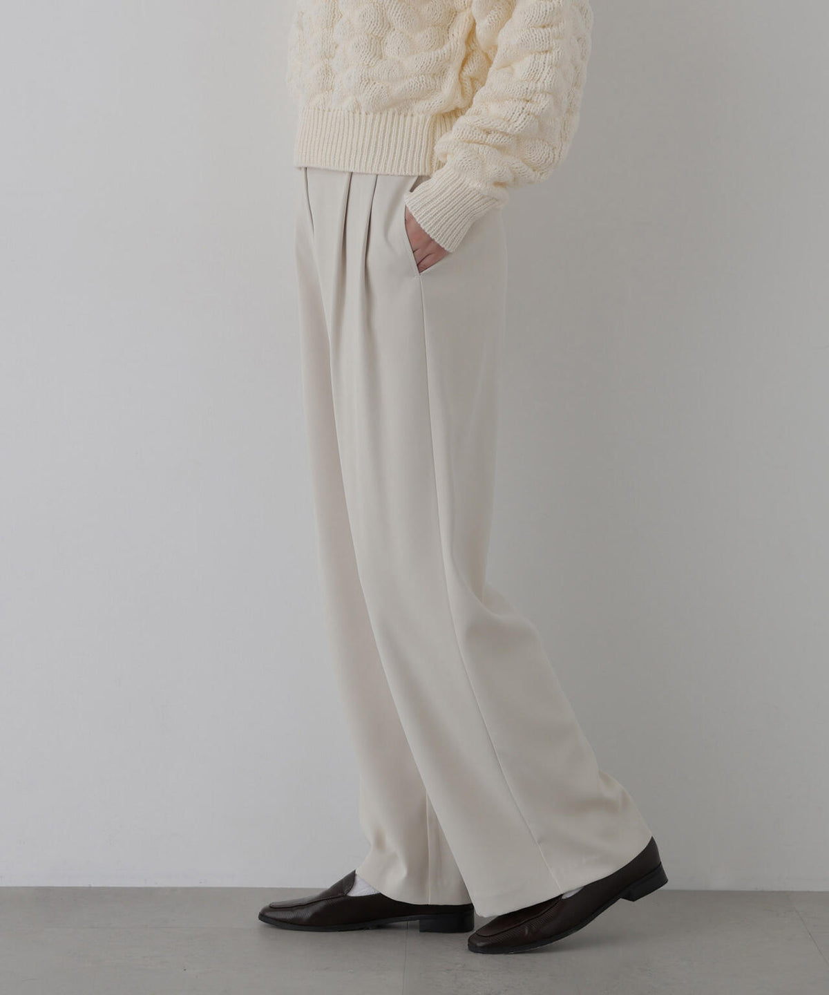 身長168cm B82 W59 H88 着用サイズ:M