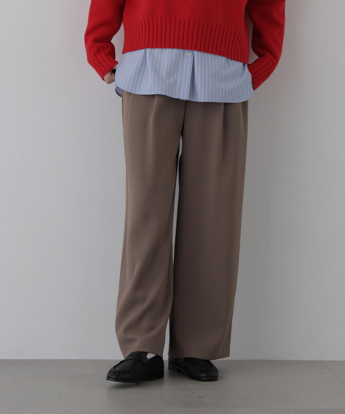 身長168cm B82 W59 H88 着用サイズ:M