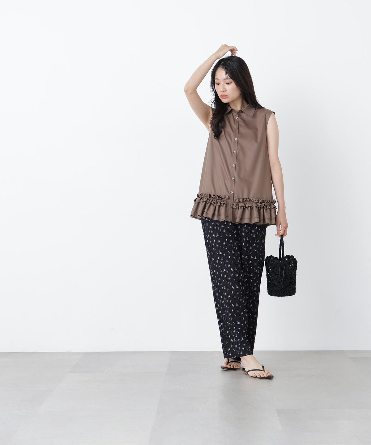 165cm 着用サイズ:FR