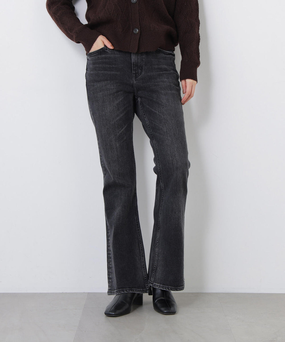 身長168cm B82 W59 H88 着用サイズ:M