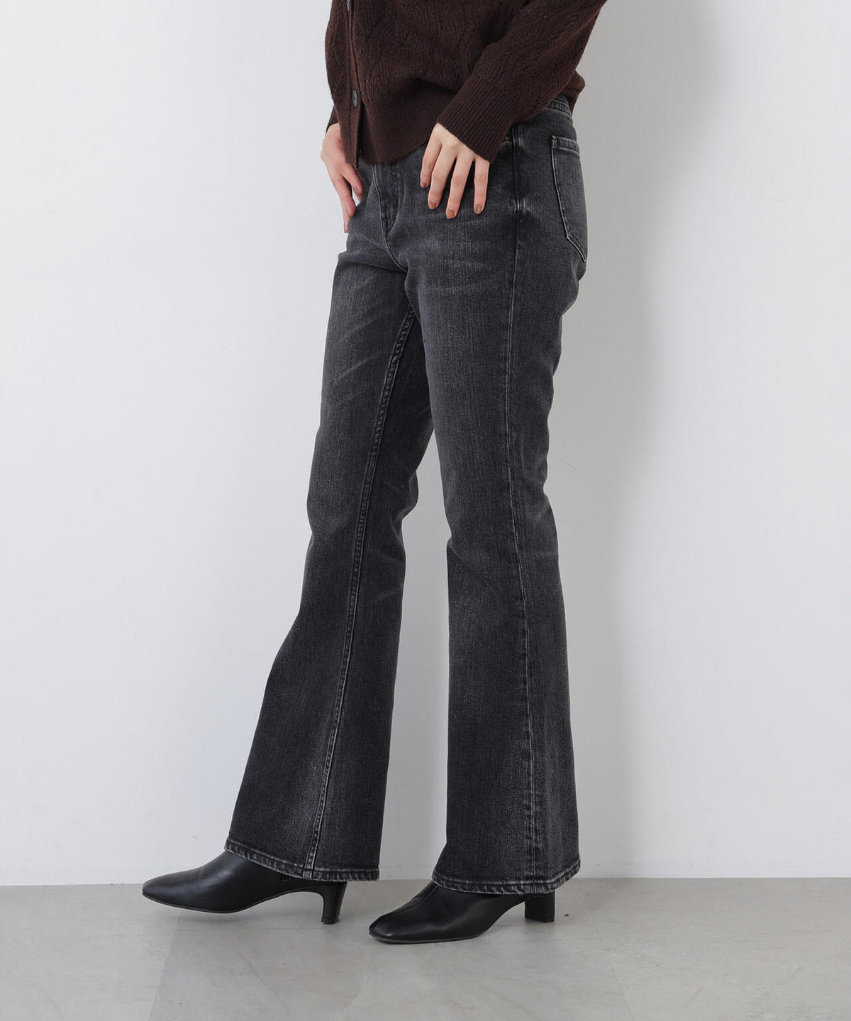 身長168cm B82 W59 H88 着用サイズ:M