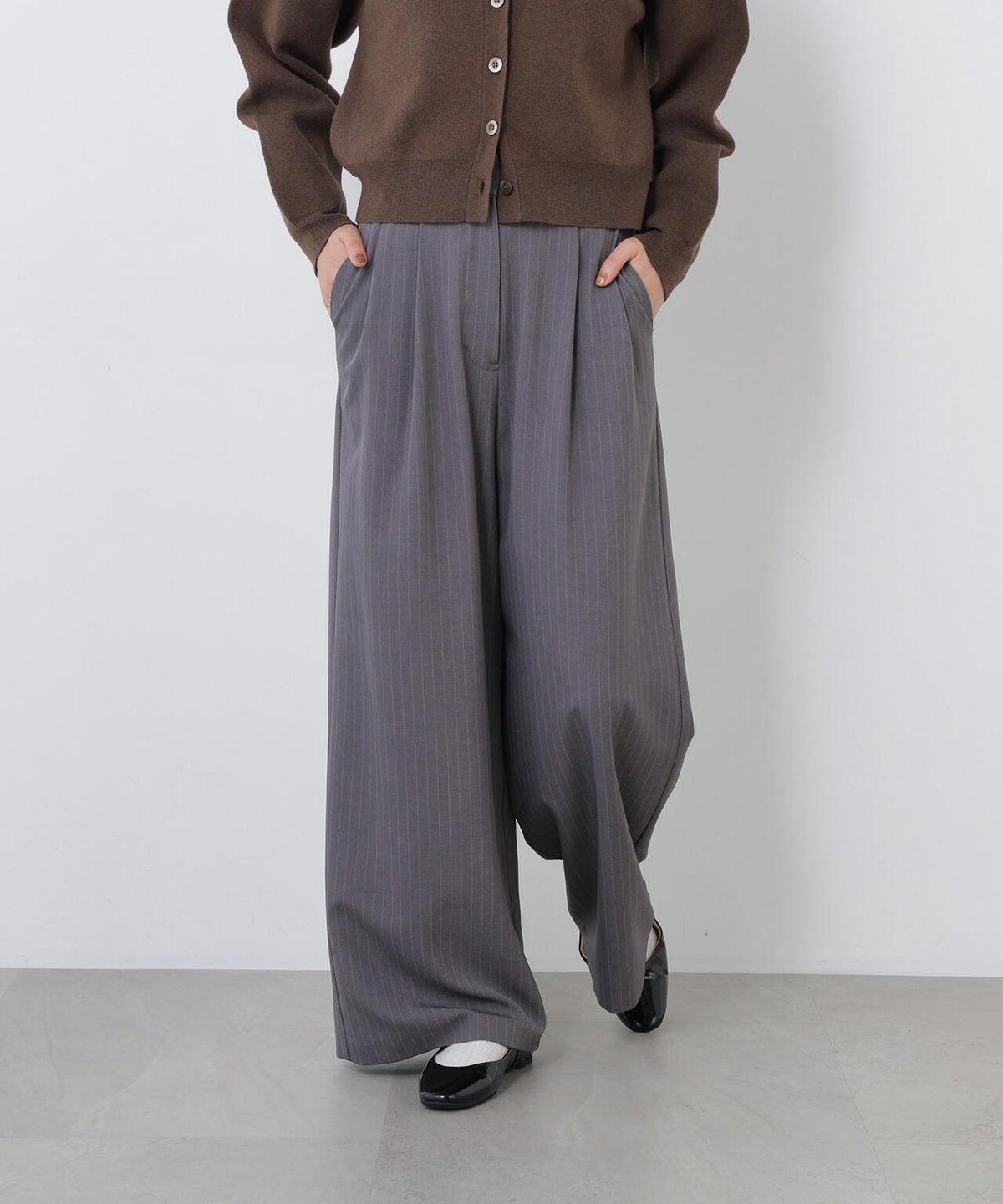身長168cm B82 W59 H88 着用サイズ:M