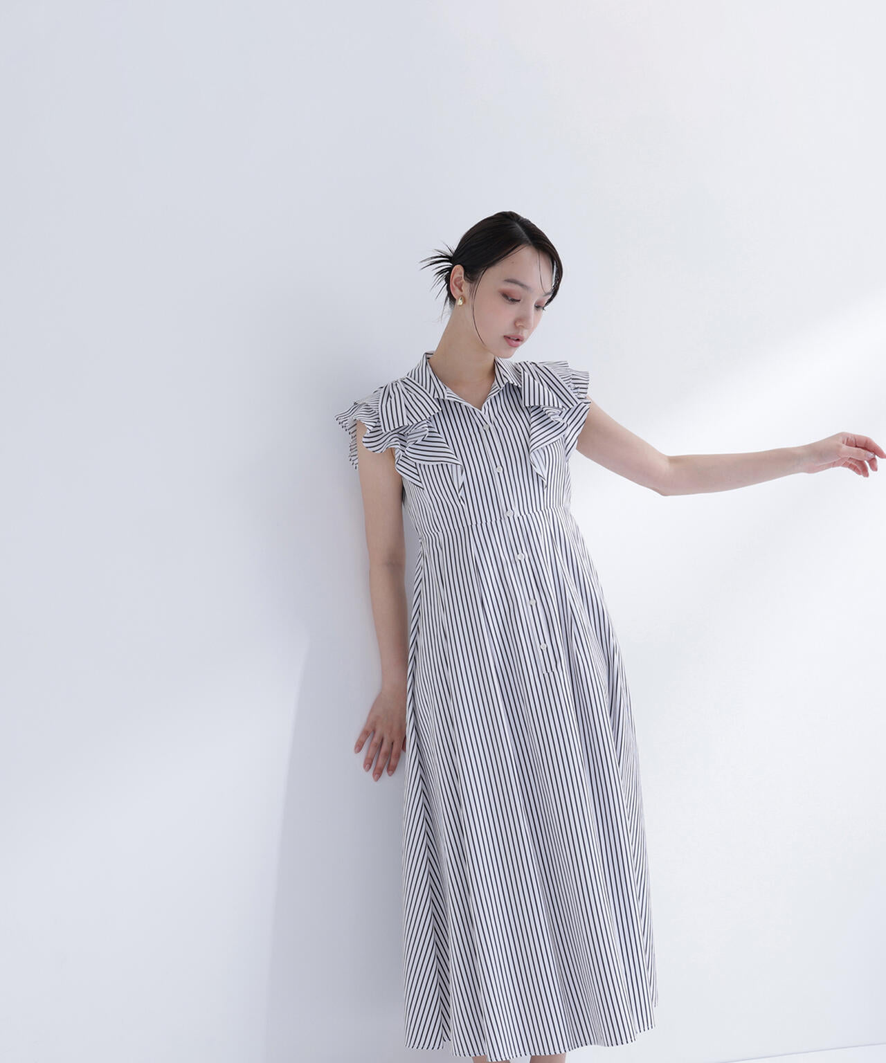 <山本里菜さんコラボ>リボンラッフルシャツワンピース