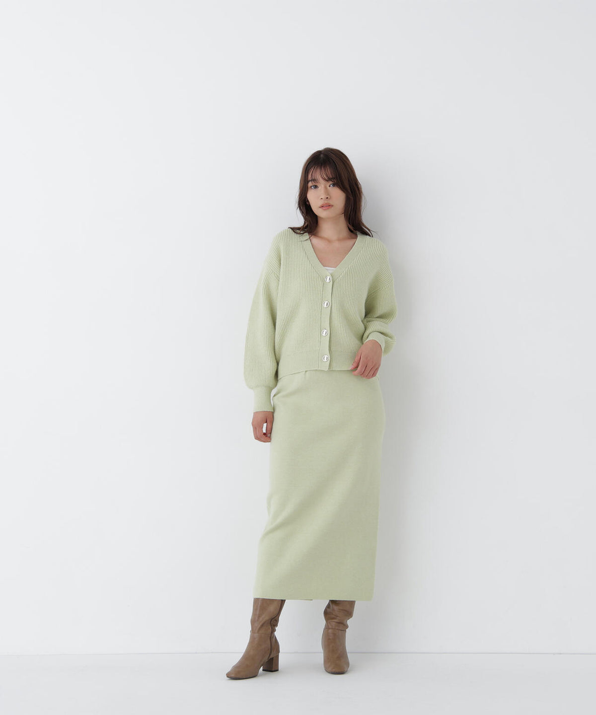 168cm 着用サイズ:FR