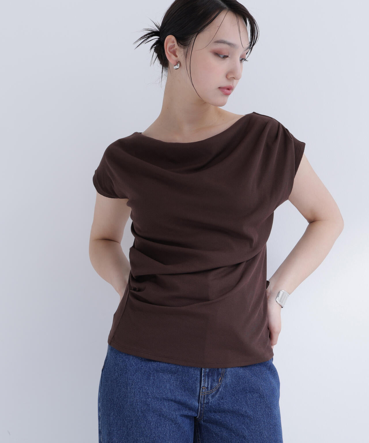163cm 着用サイズ:FR
