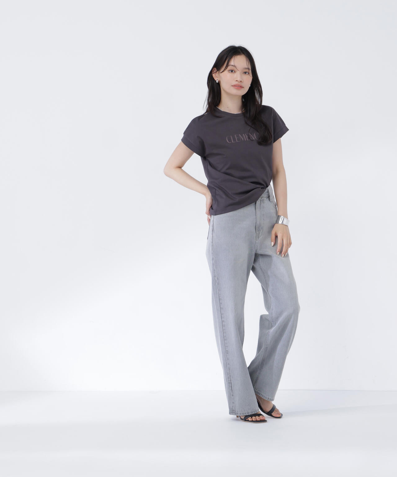 165cm 着用サイズ:FR