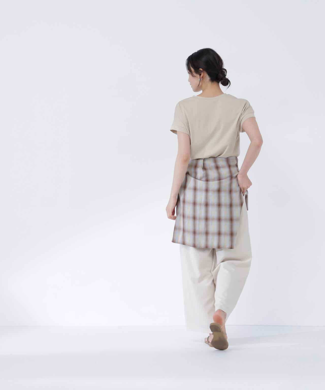 165cm 着用サイズ:FR