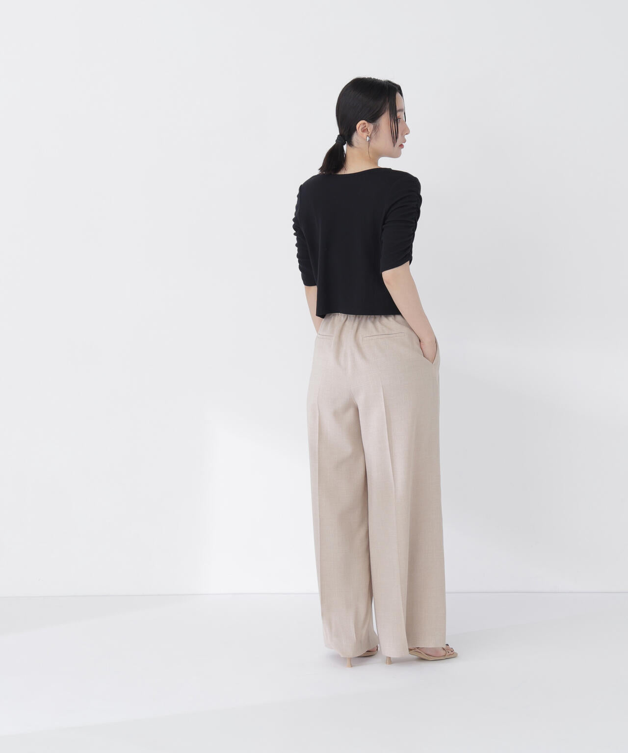 163cm 着用サイズ:FR