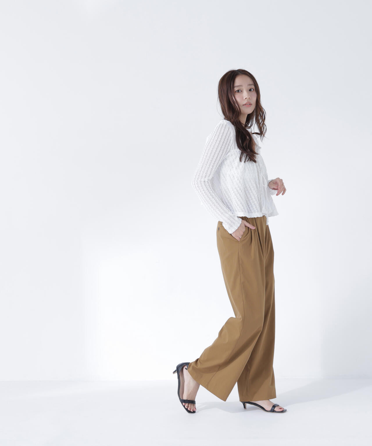 165.5cm 着用サイズ:FR