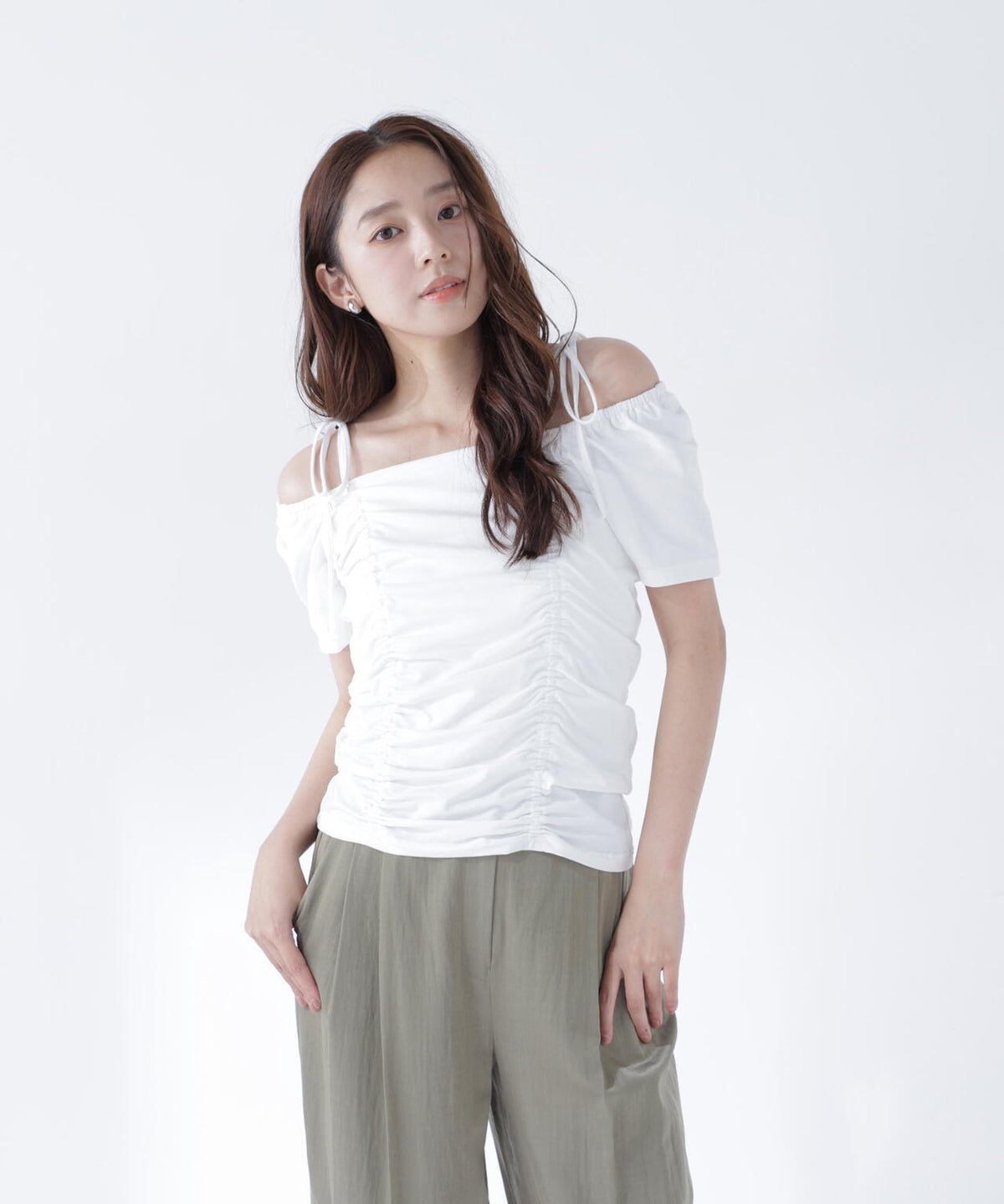 165.5cm 着用サイズ:FR