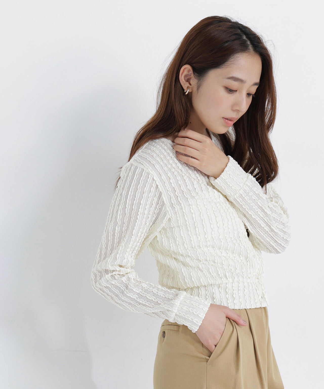 165.5cm 着用サイズ:FR