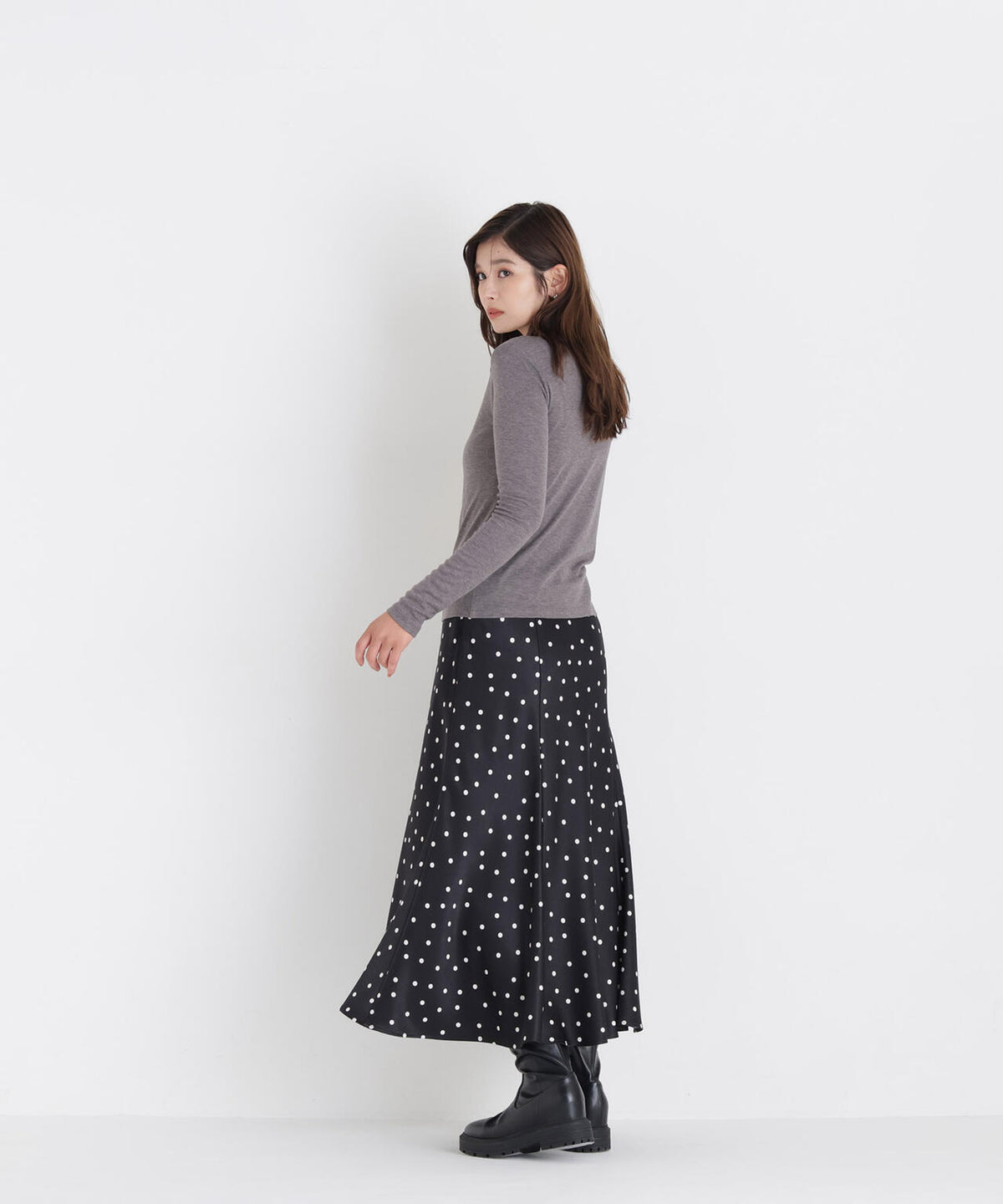 168cm 着用サイズ:FR