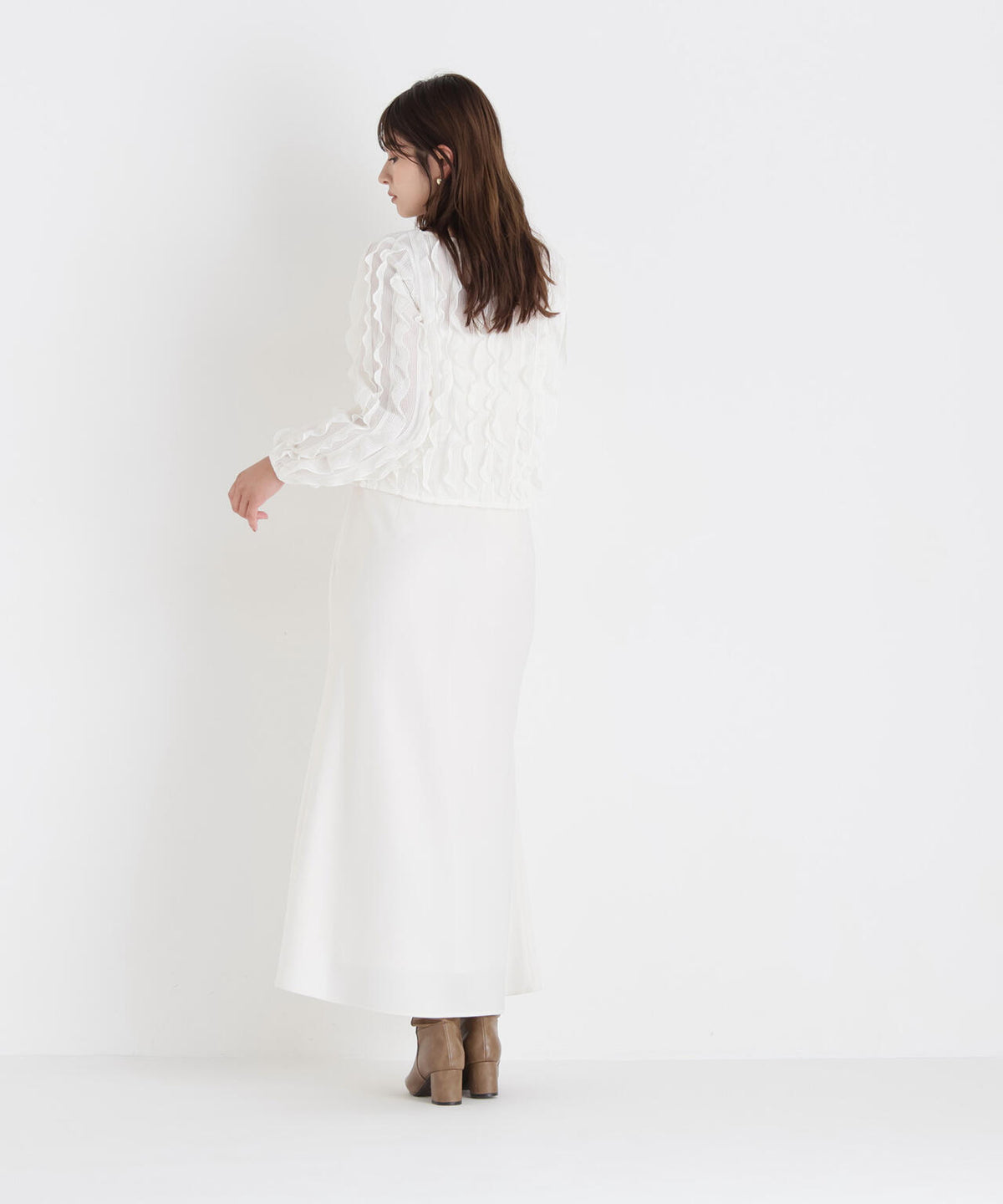 168cm 着用サイズ:FR