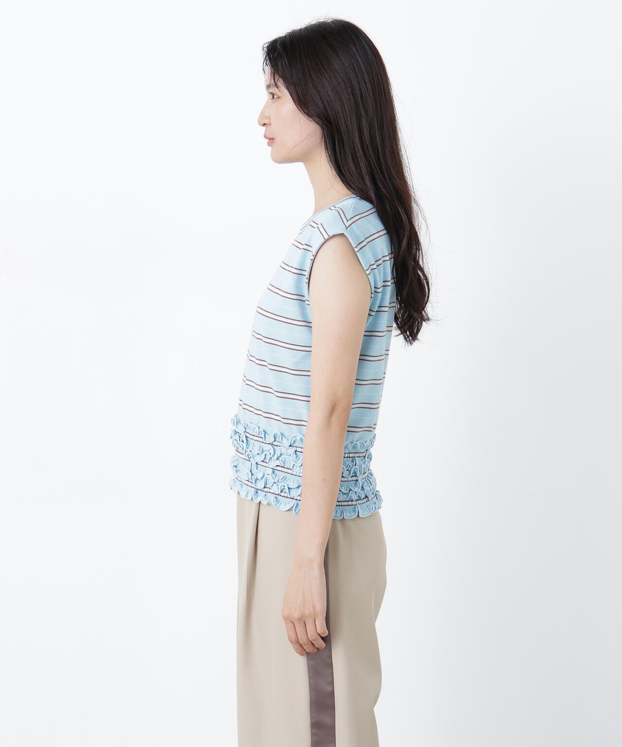 165cm 着用サイズ:FR