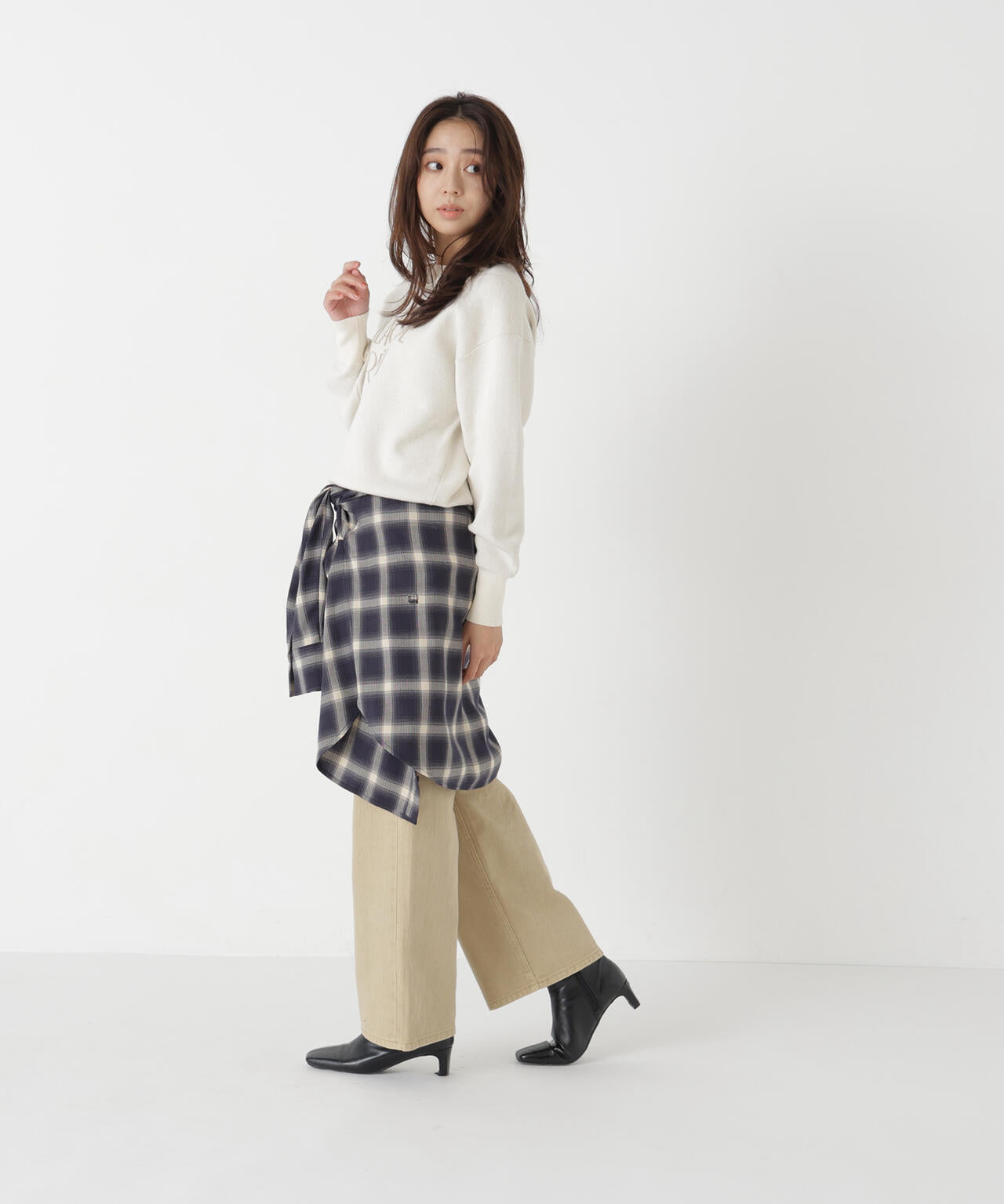 165.5cm 着用サイズ:FR