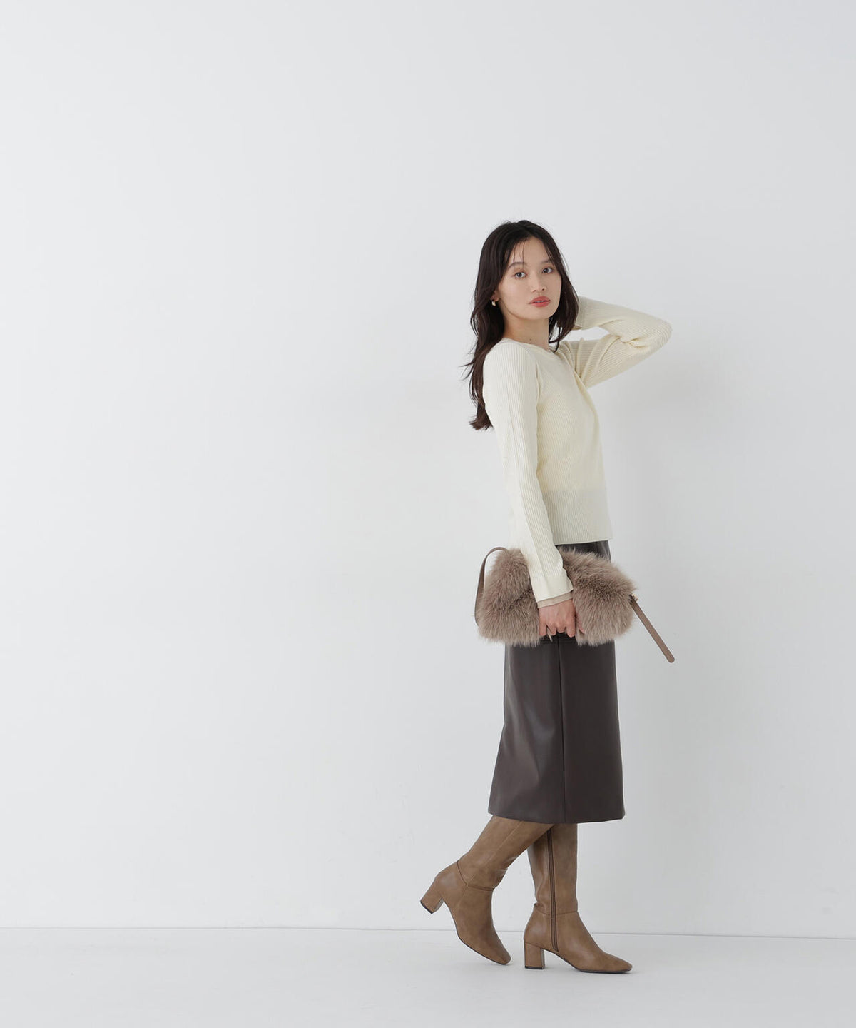 165cm 着用サイズ:FR