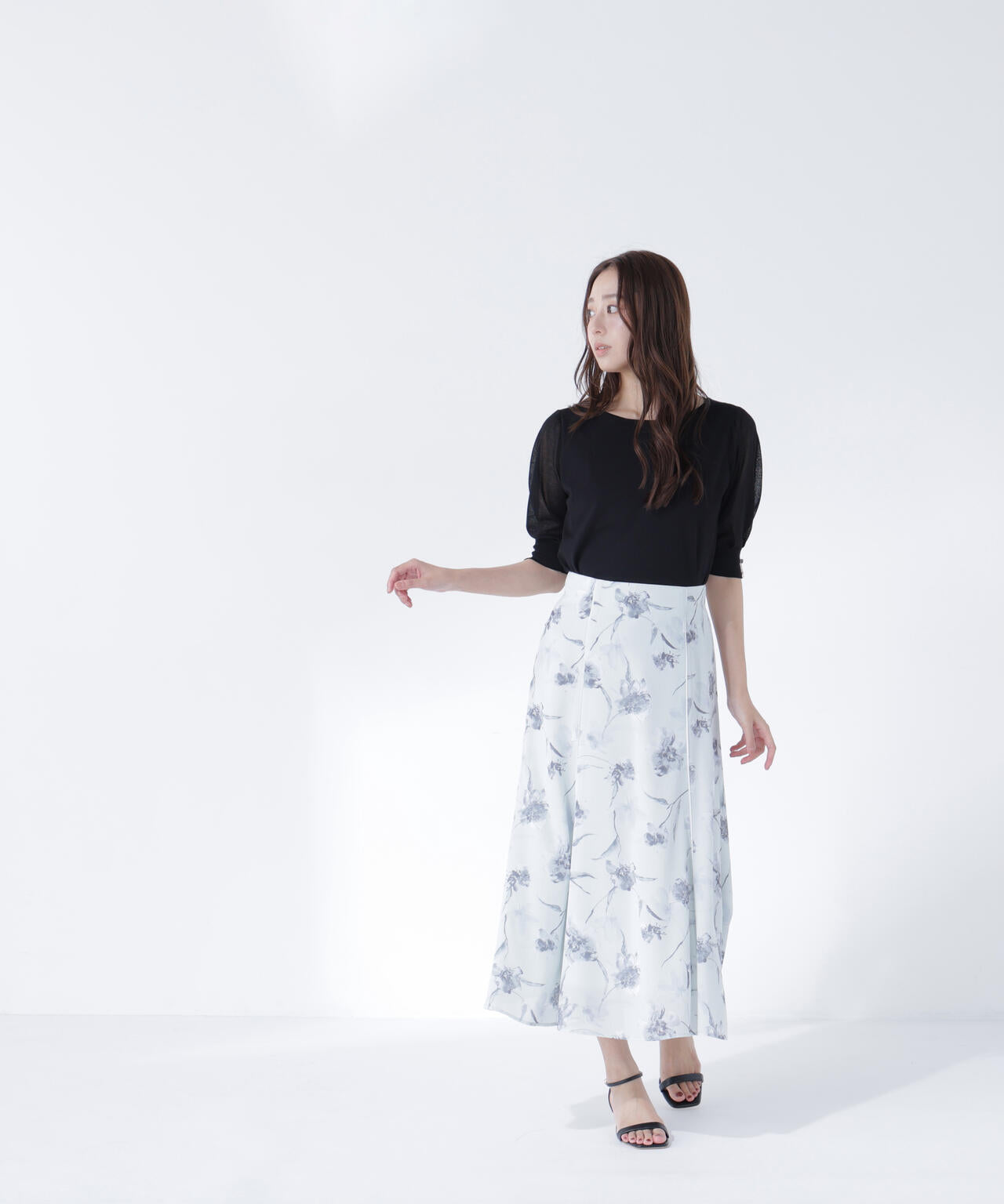 165cm 着用サイズ:FR