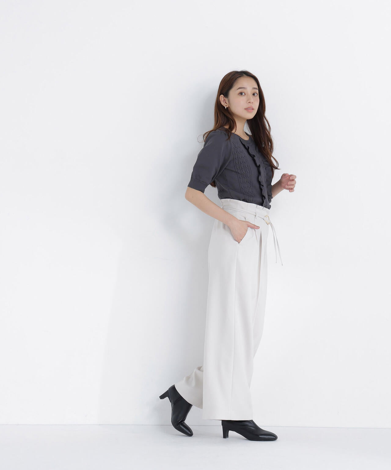 165.5cm 着用サイズ:FR
