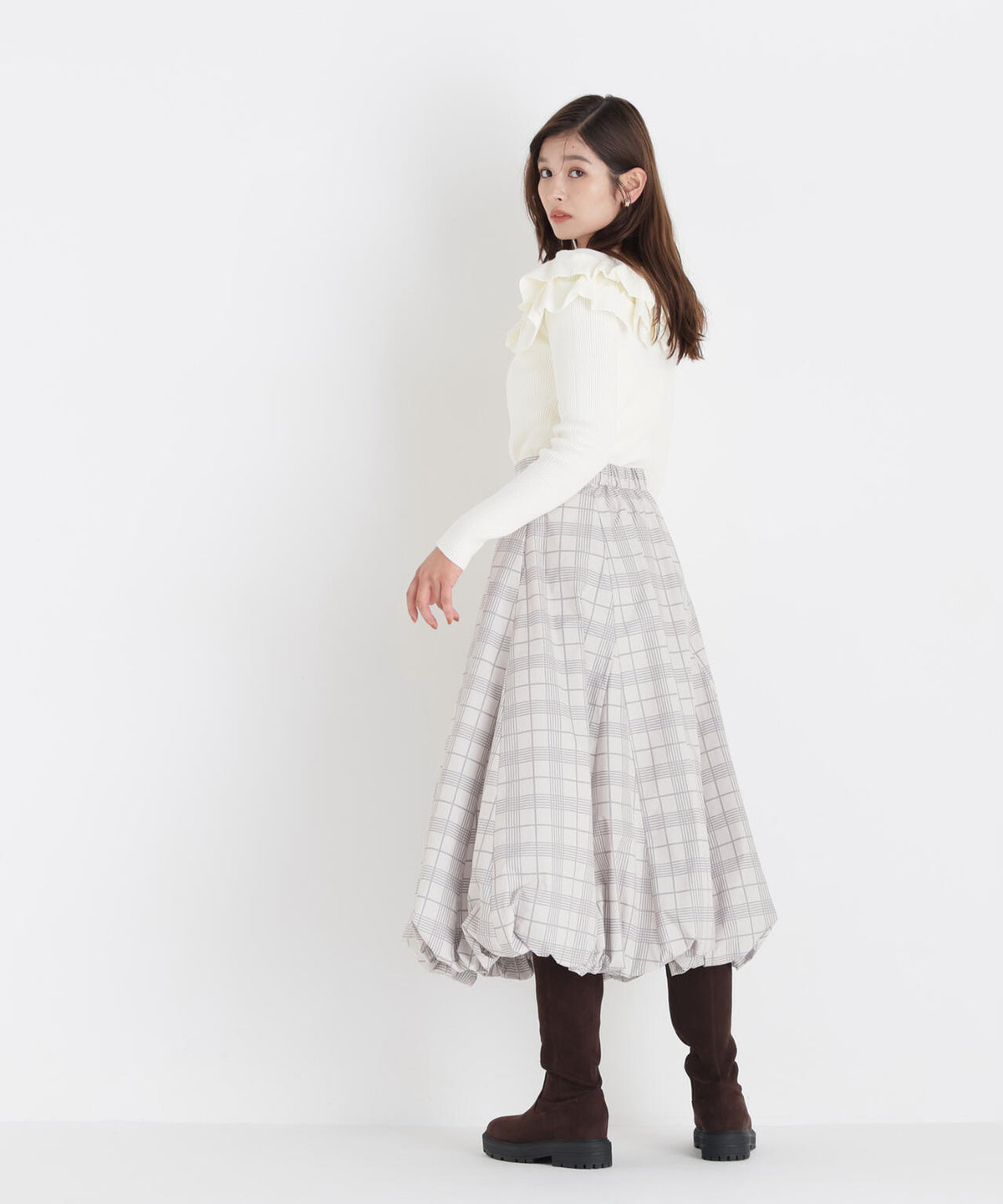 168cm 着用サイズ:FR