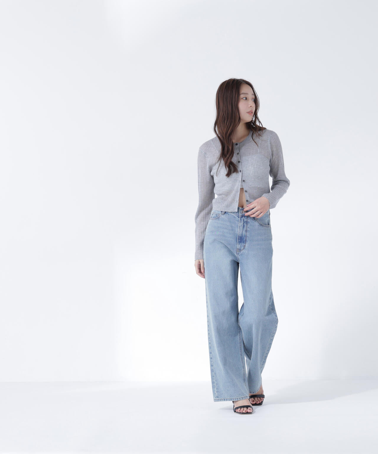 167cm 着用サイズ:FR