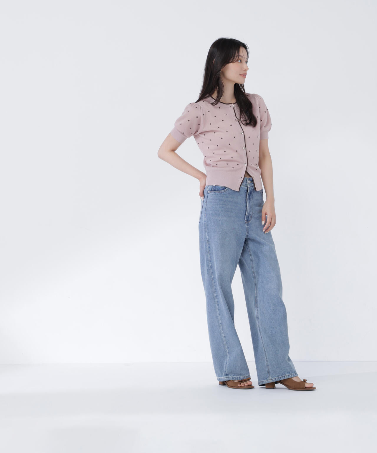 165cm 着用サイズ:FR