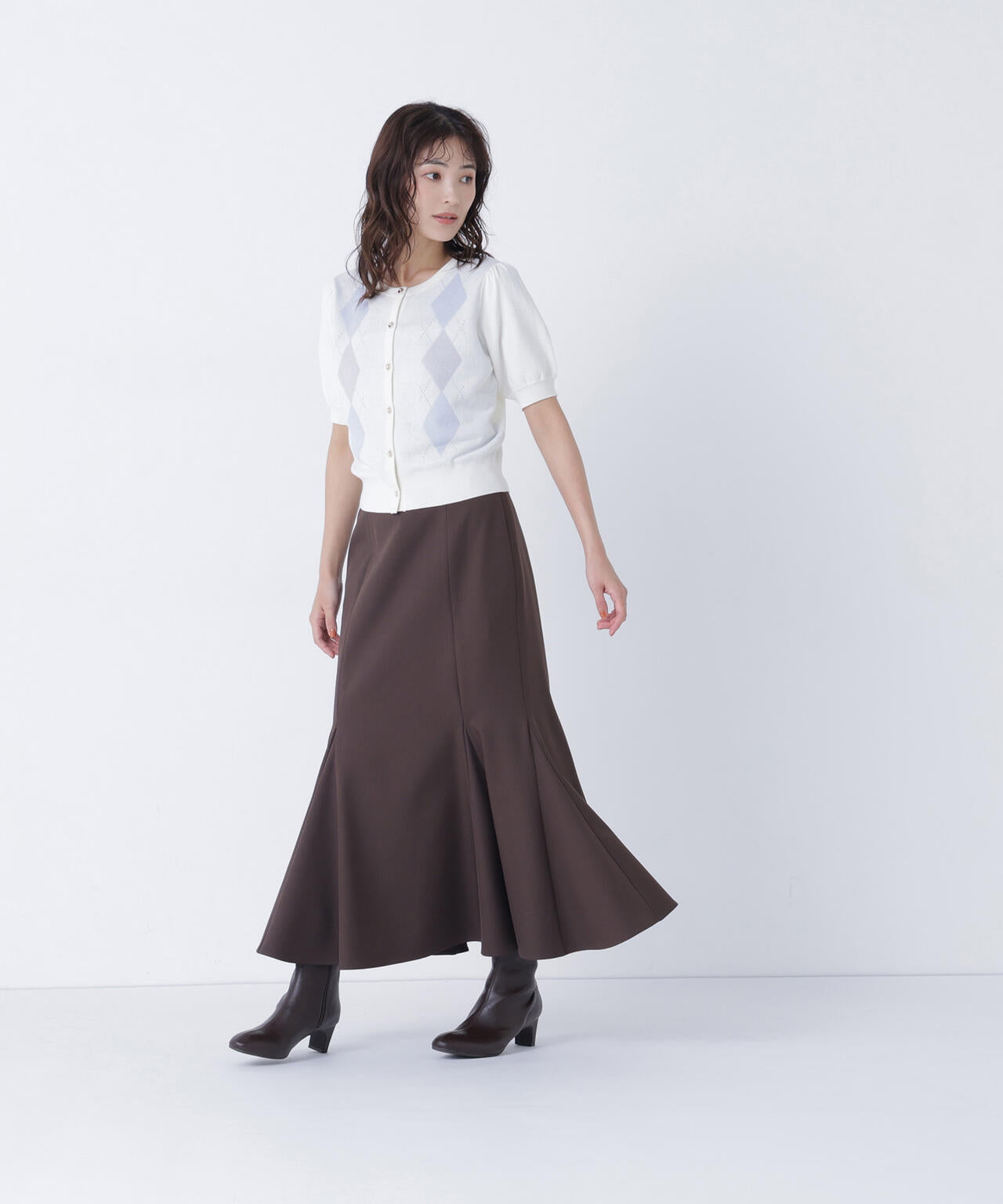 164cm 着用サイズ:FR