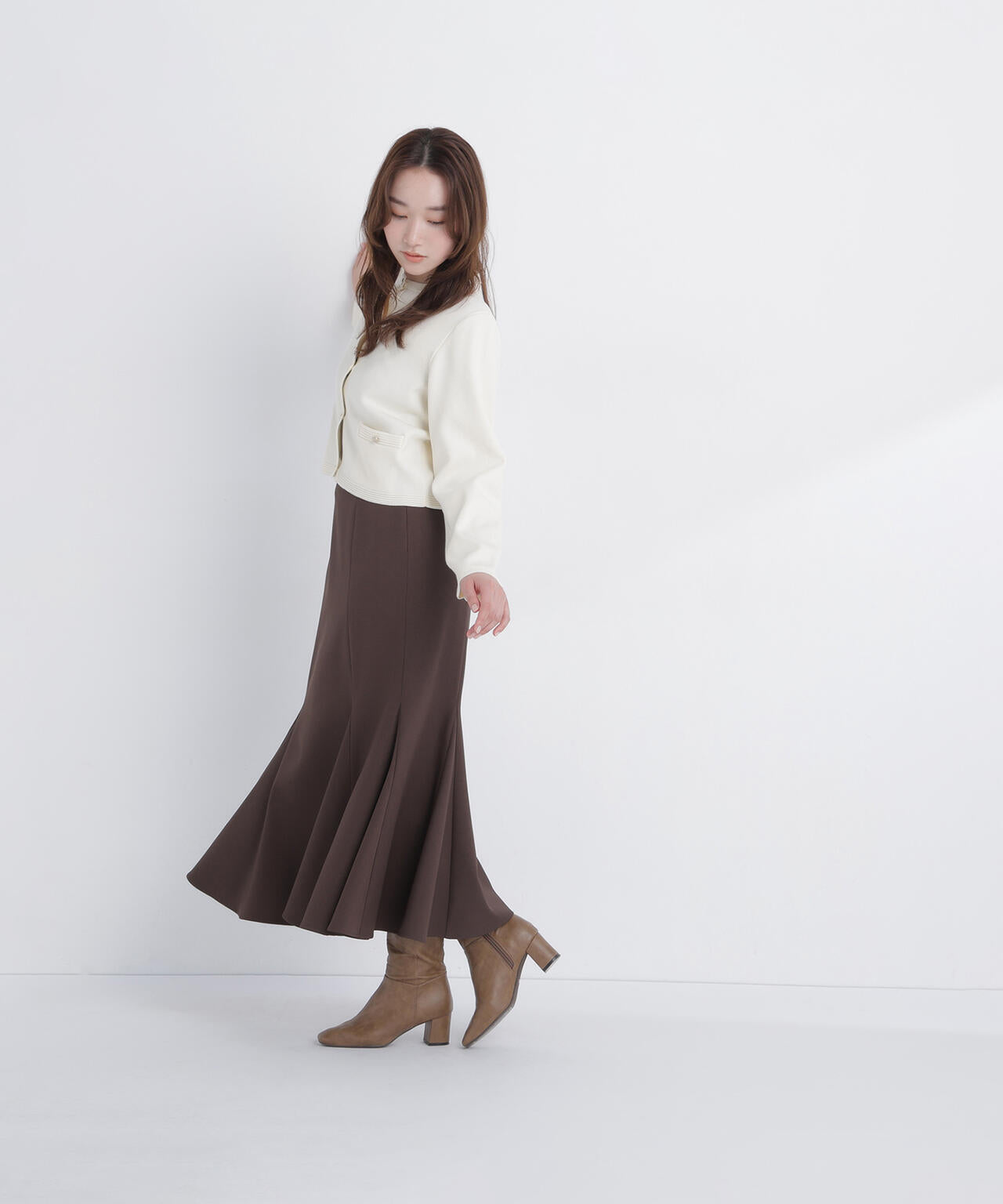 167cm 着用サイズ:FR