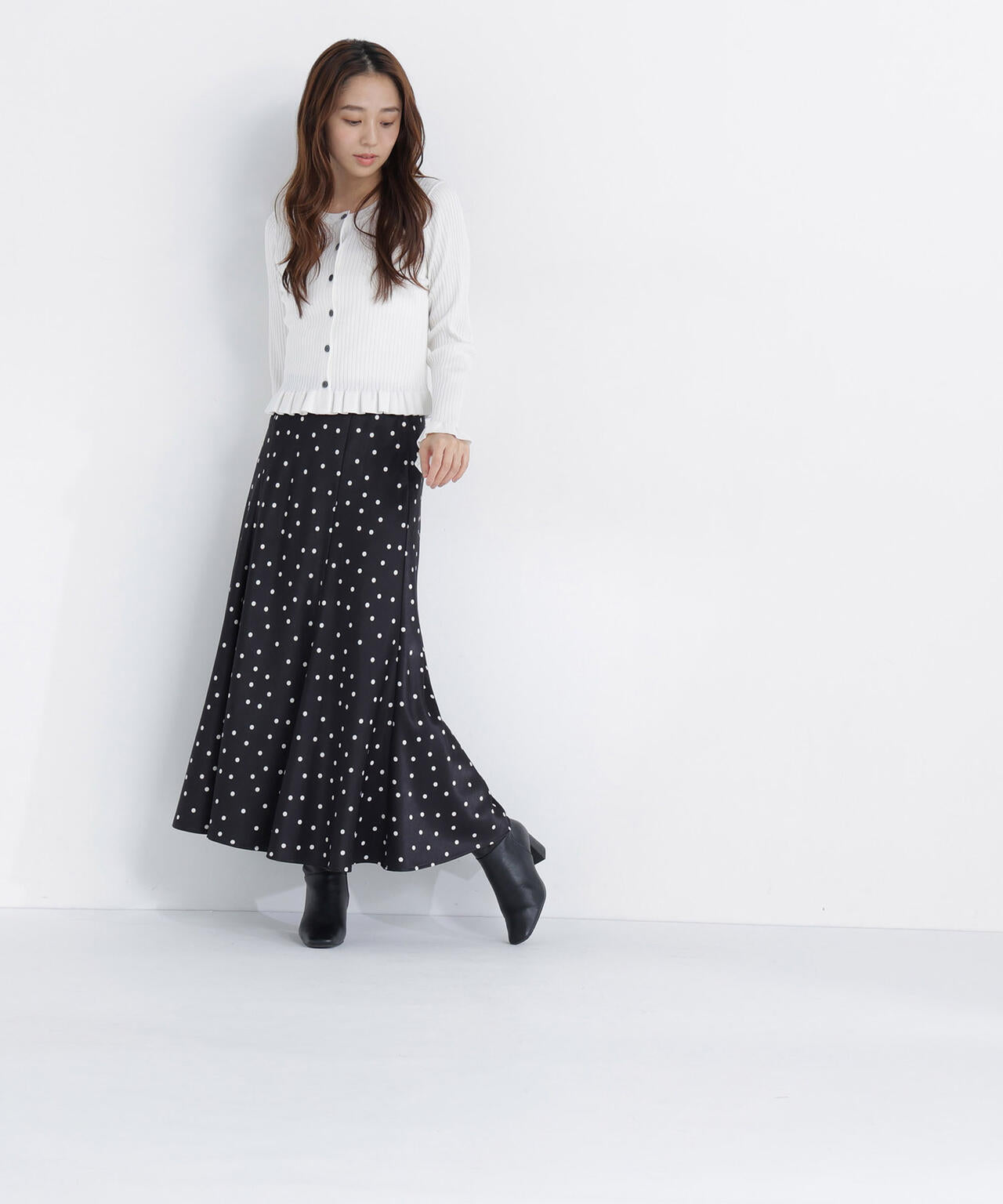 165.5cm 着用サイズ:FR