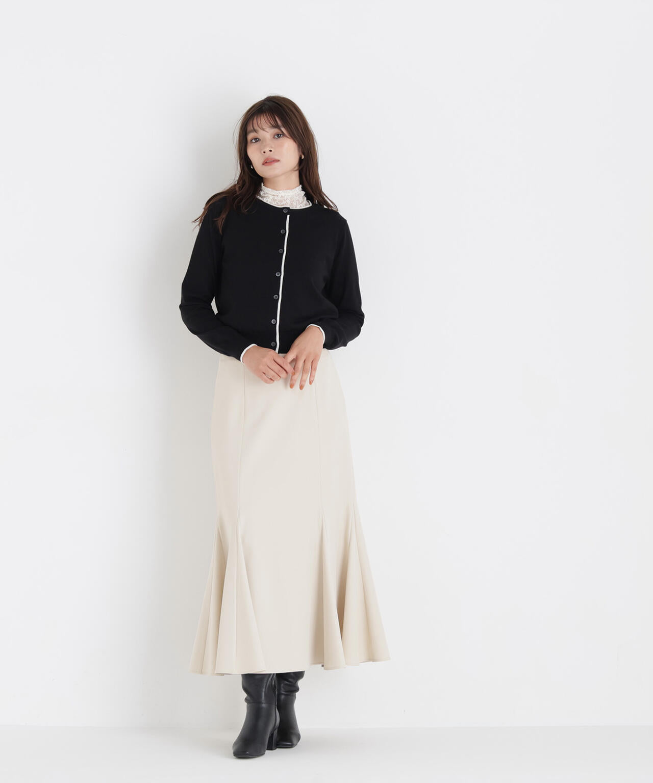 <EC限定カラー:ネイビー系><ちょうど、いい服>“それどこの?”褒められ配色カーディガン