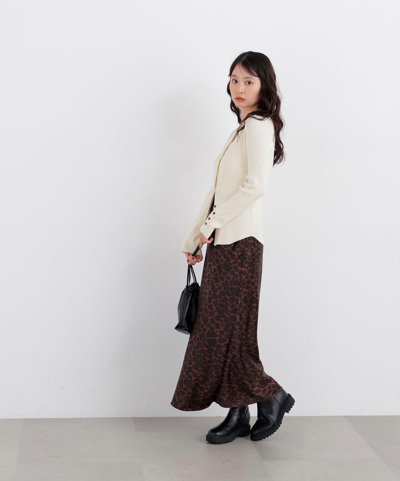 165cm 着用サイズ:FR