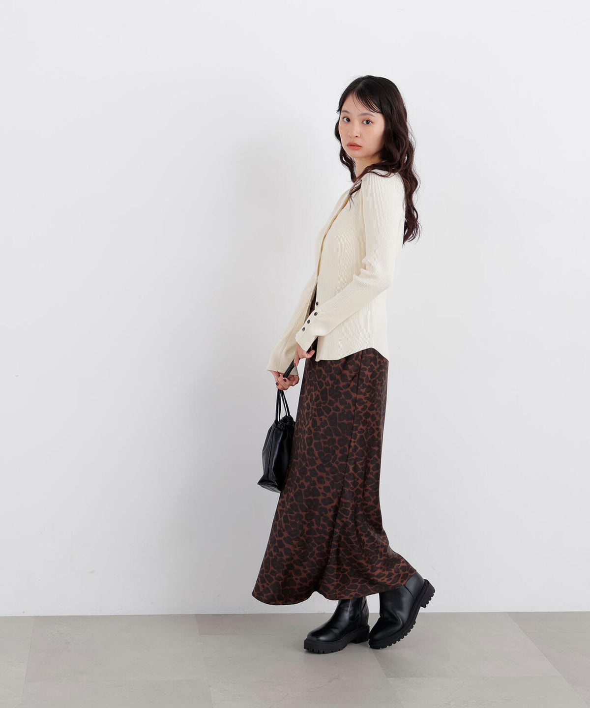 165cm 着用サイズ:FR