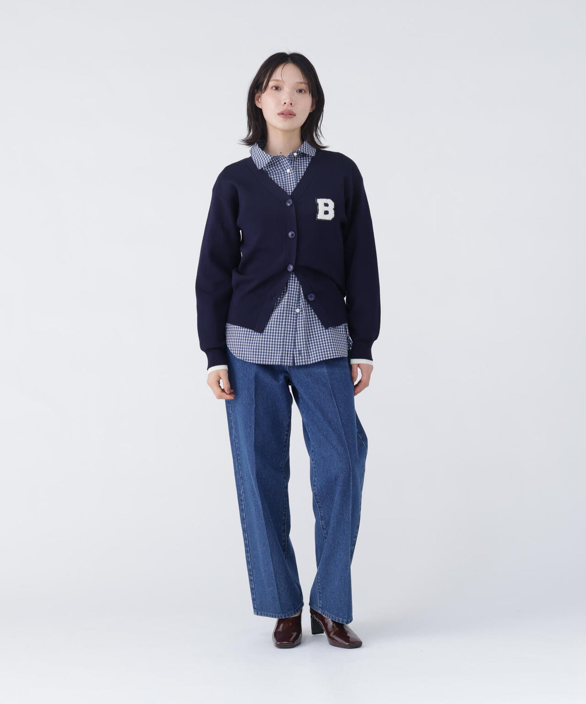167cm B: W:58 H:84