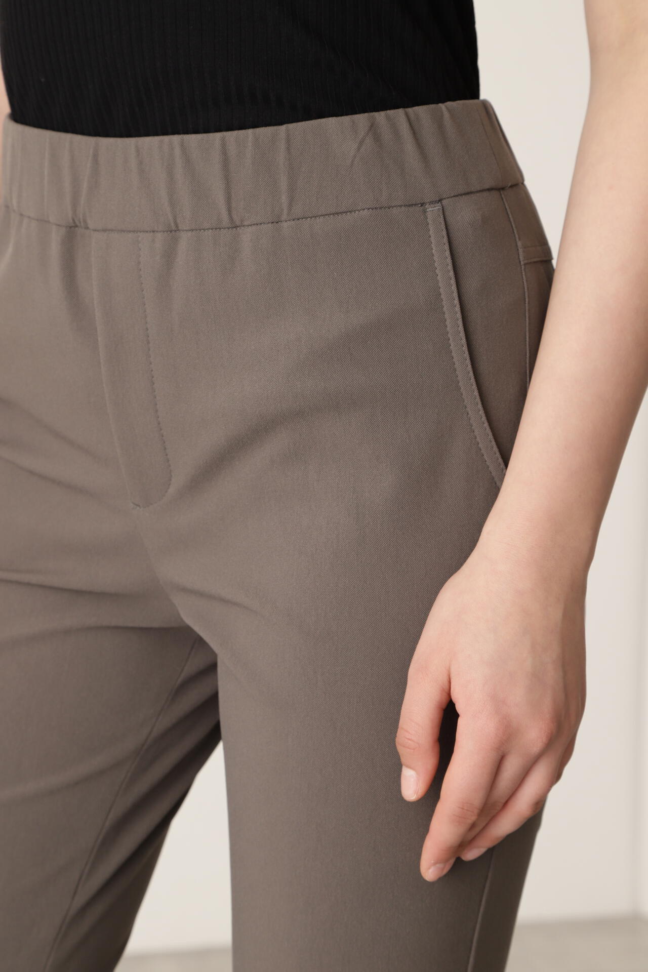 バックベンツフレアパンツ
