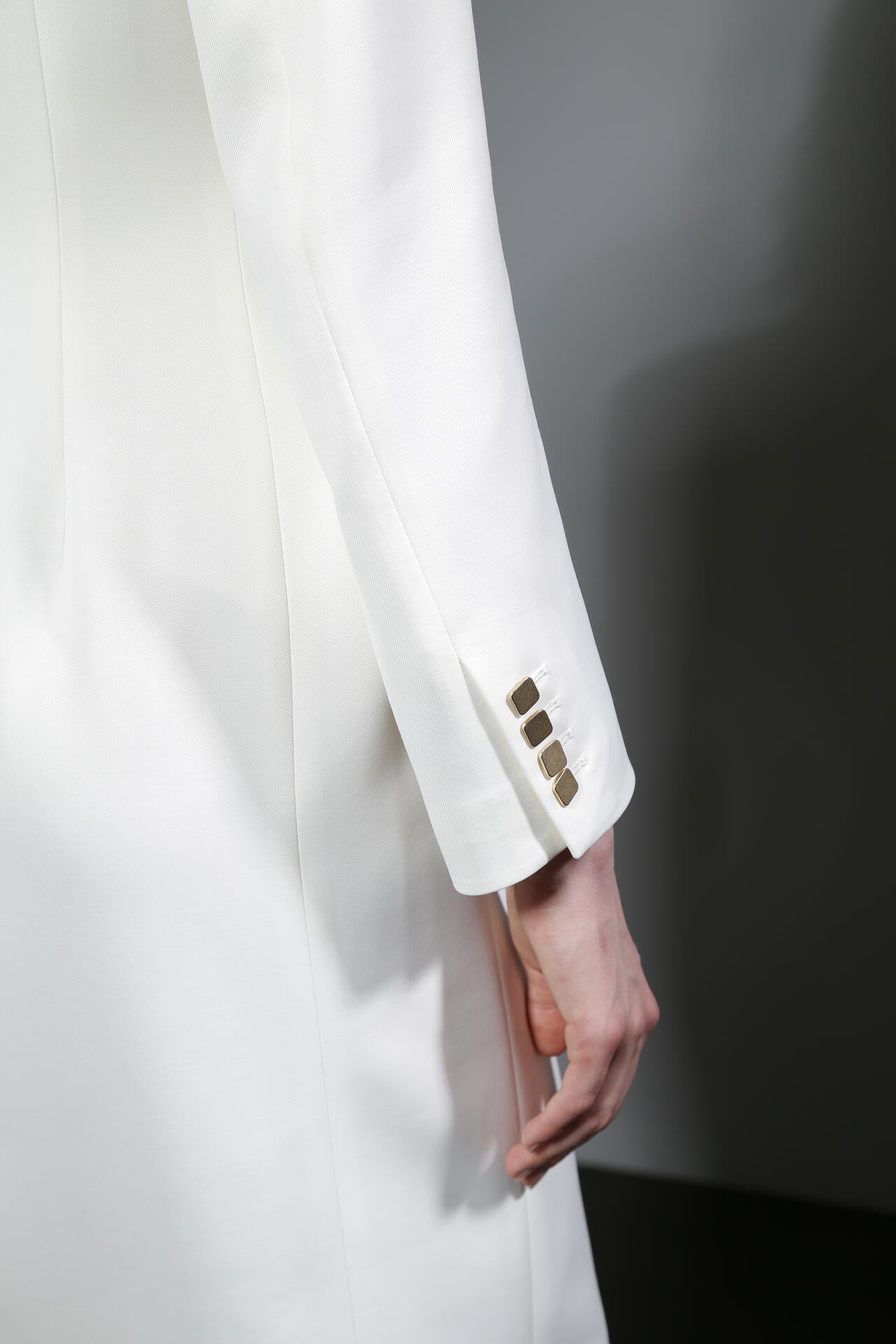 5d3c4fc4-7750-5ce8-a707-688843be0bb6_Image