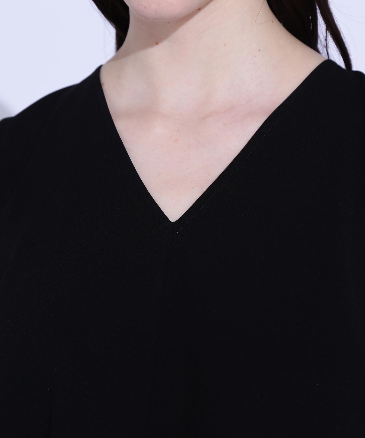 バックボリュームラッフルブラウス_