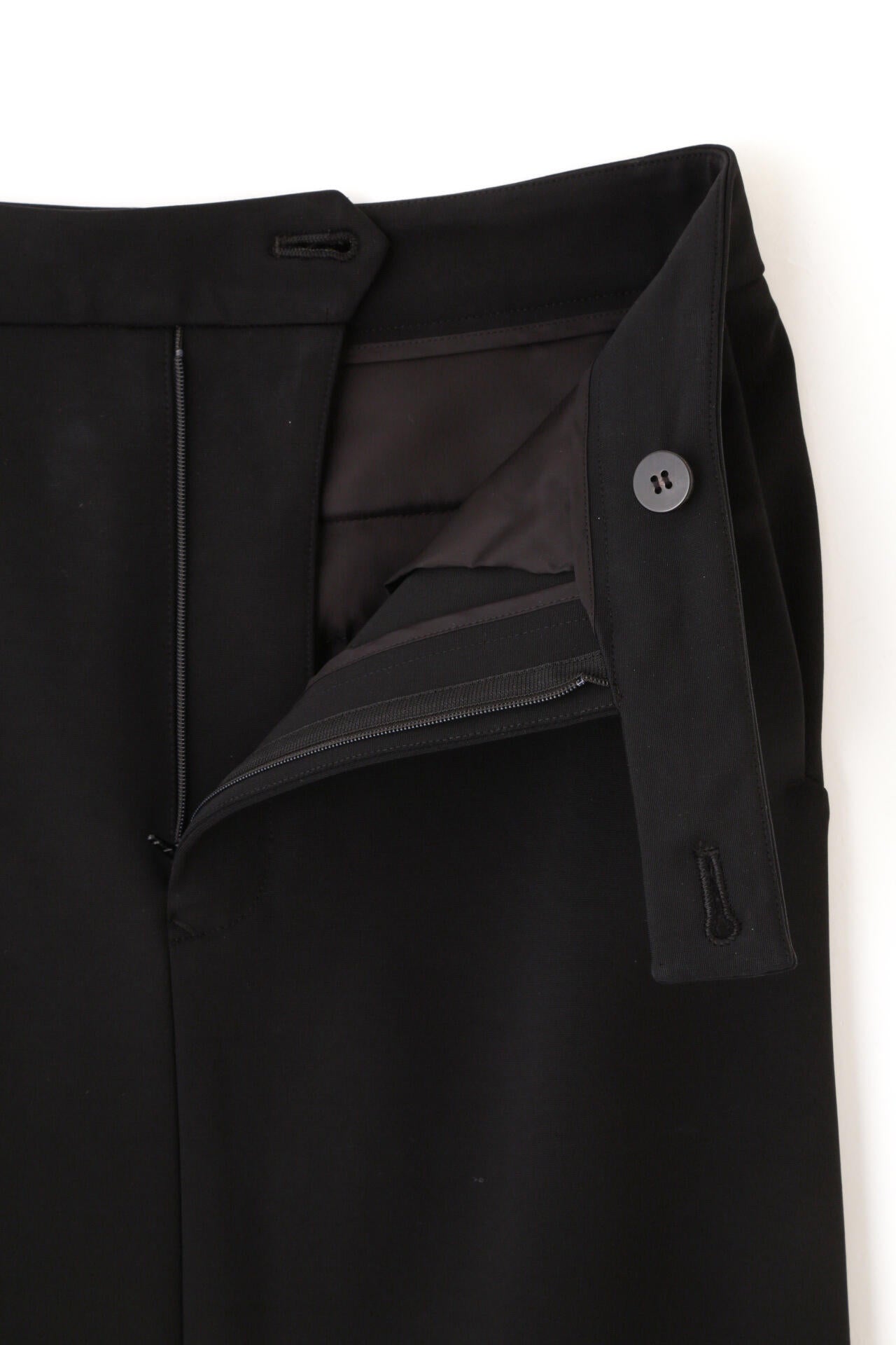 c75cb828-8d04-546c-aa18-853adb06fe88_Image