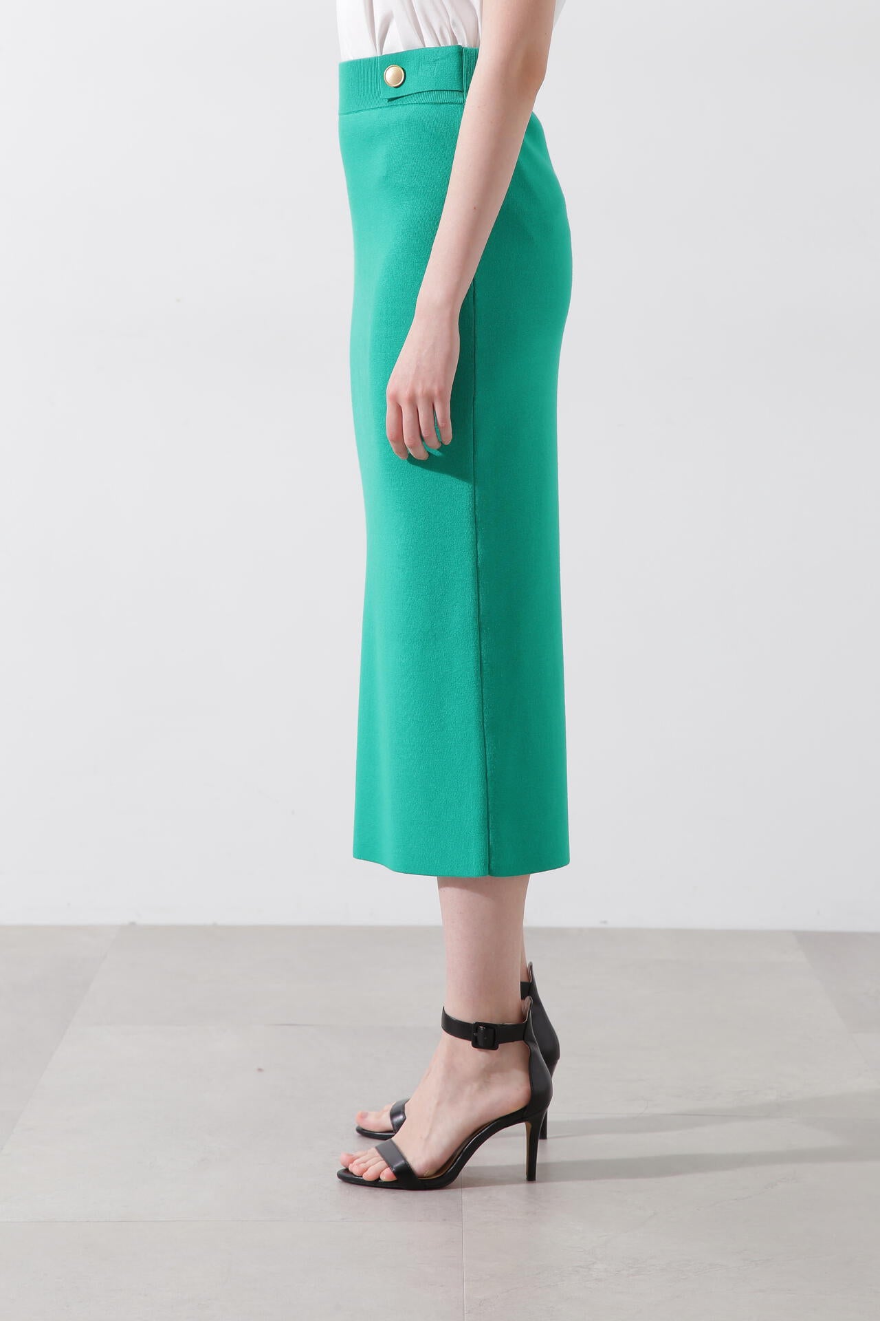 df64a5bc-00f8-5396-9601-4fcafc6843fd_Image