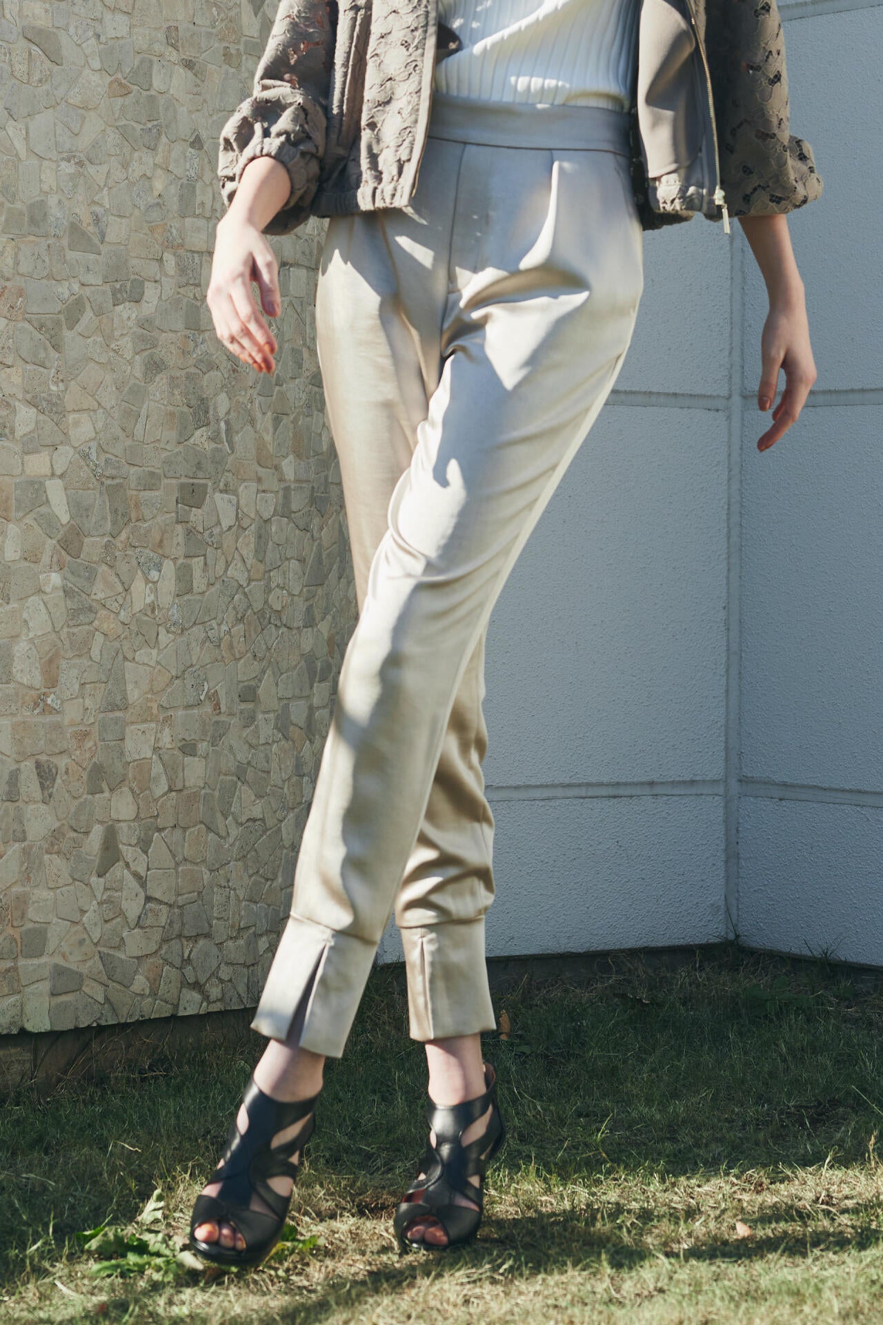 99158561-2b76-59f6-b6f0-163271e54aa8_Image